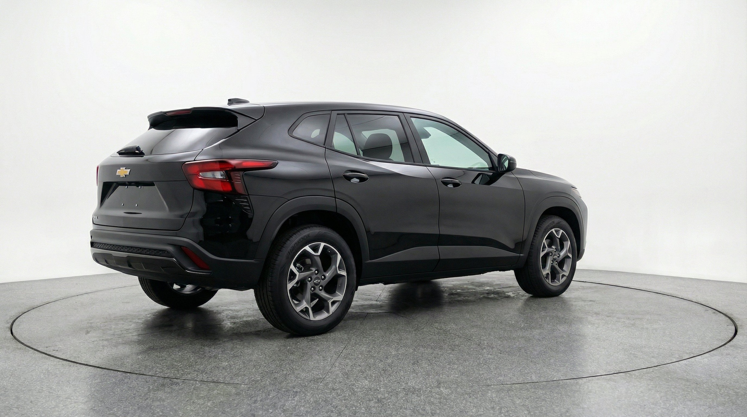 Thumbnail: 2025 Chevrolet Trax - 9