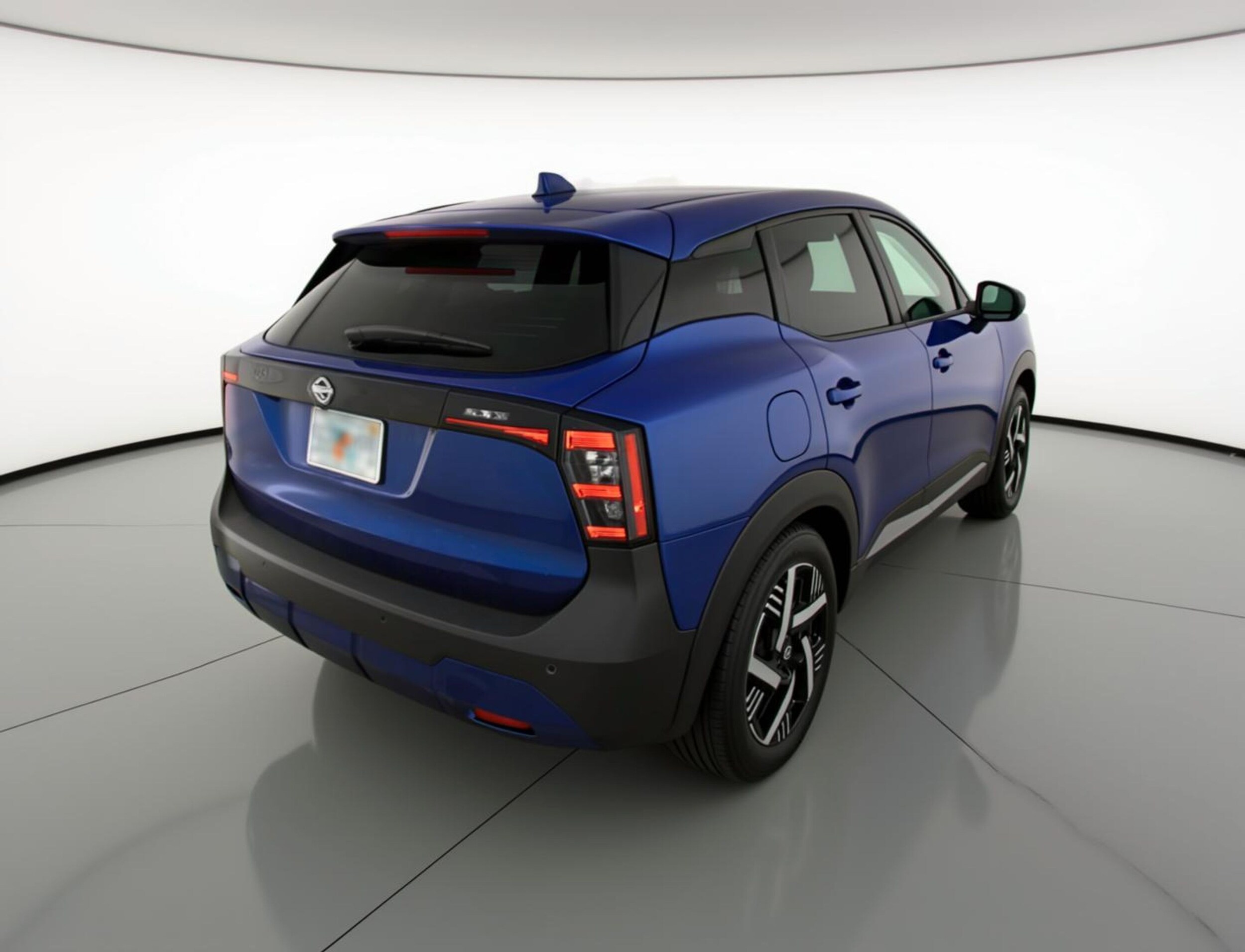 Thumbnail: 2025 Nissan Kicks - 7