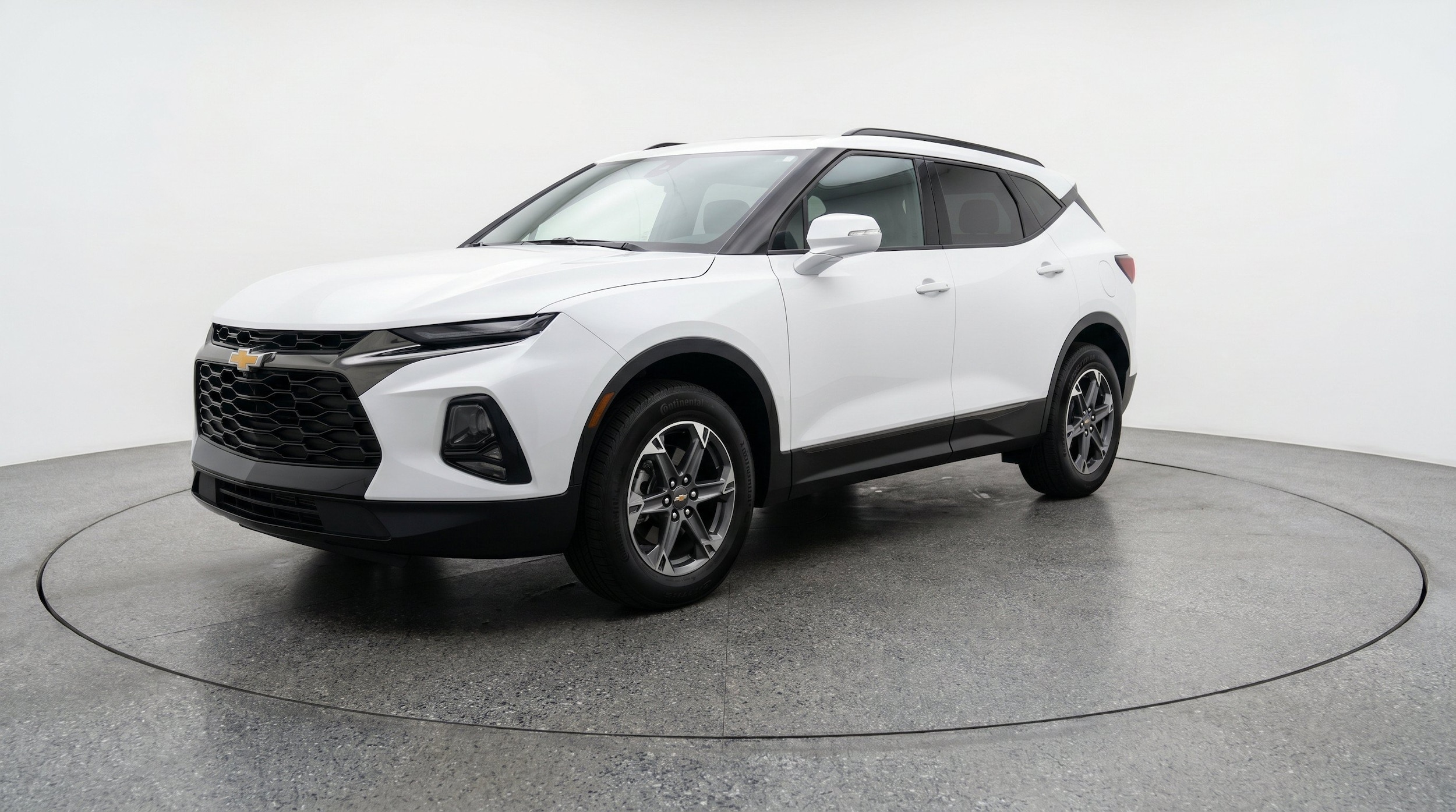 Thumbnail: 2026 Chevrolet Blazer - 3