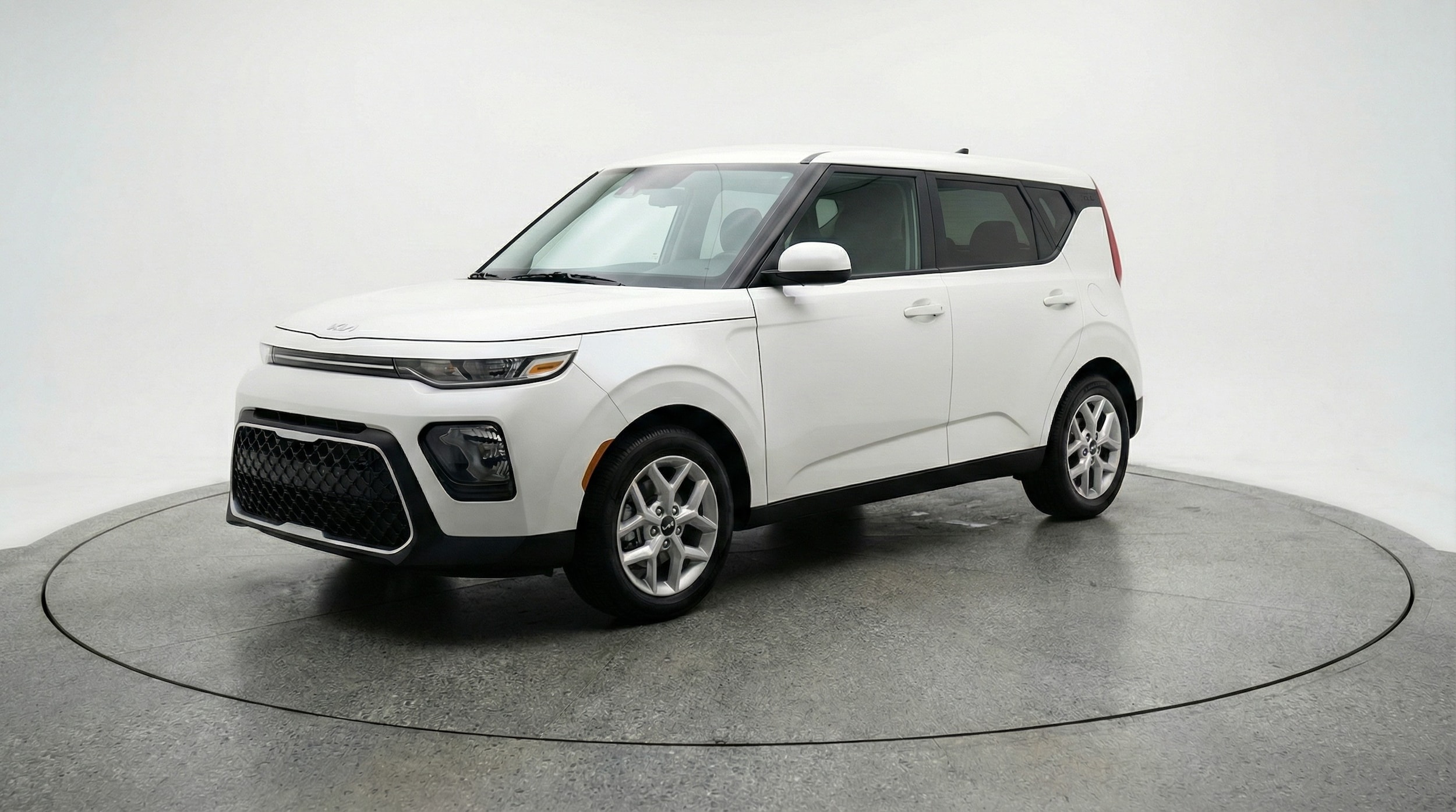 Thumbnail: 2025 Kia Soul - 3