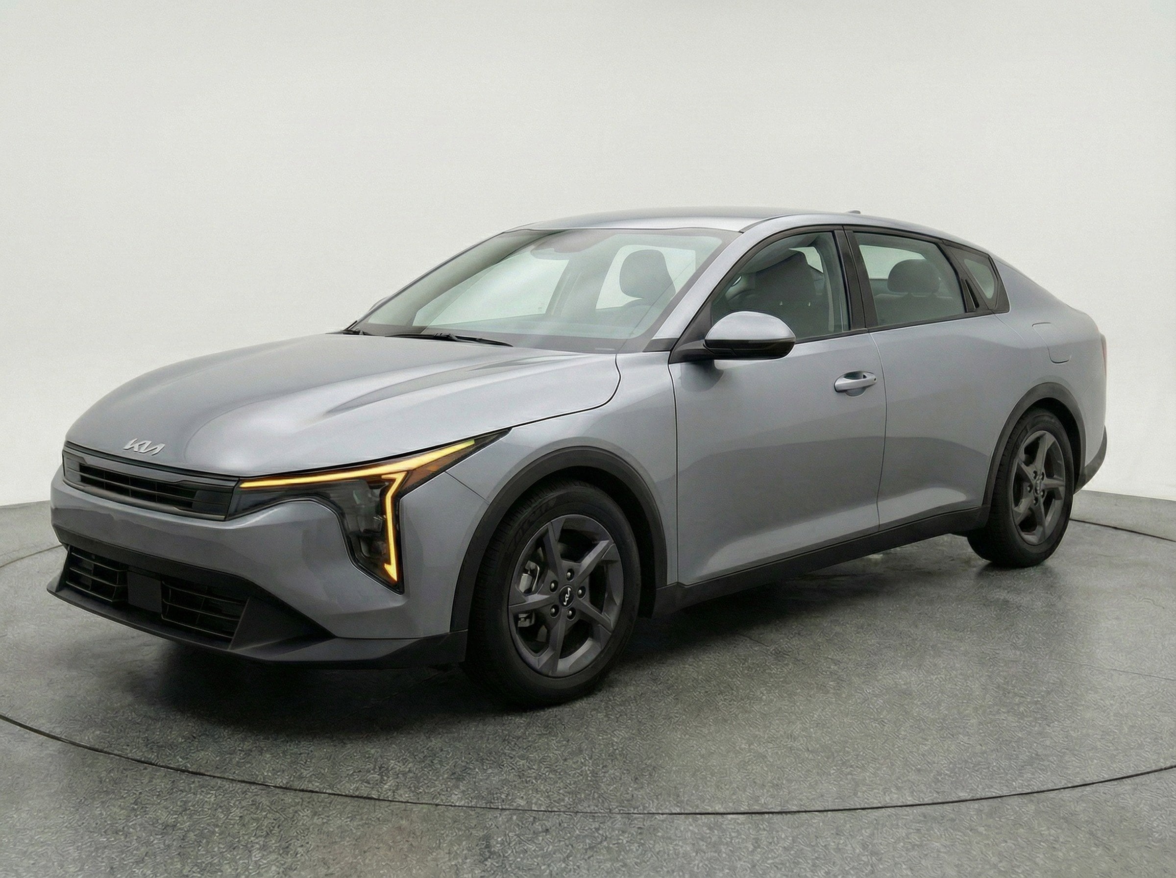 Thumbnail: 2025 Kia K4 - 3