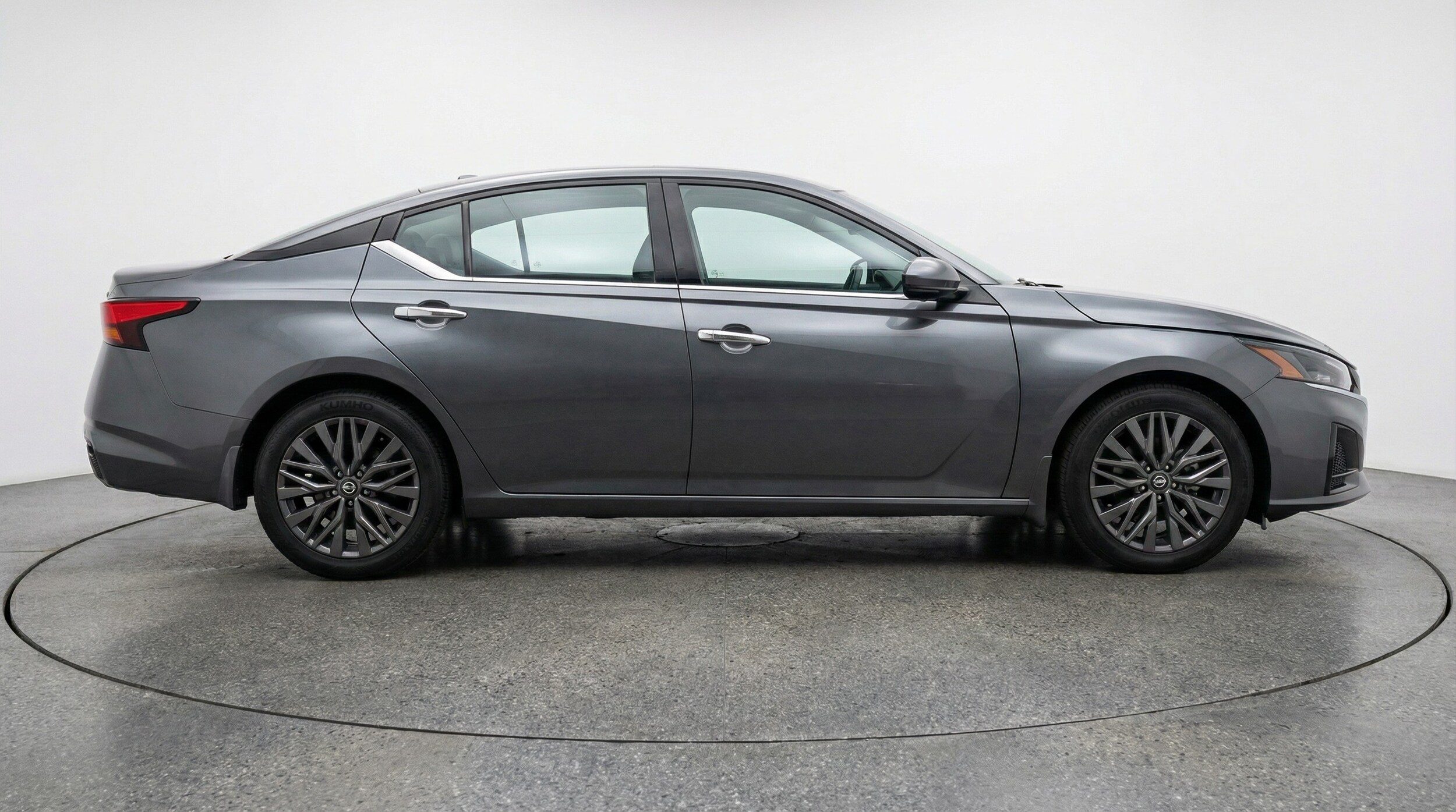 Thumbnail: 2025 Nissan Altima - 8