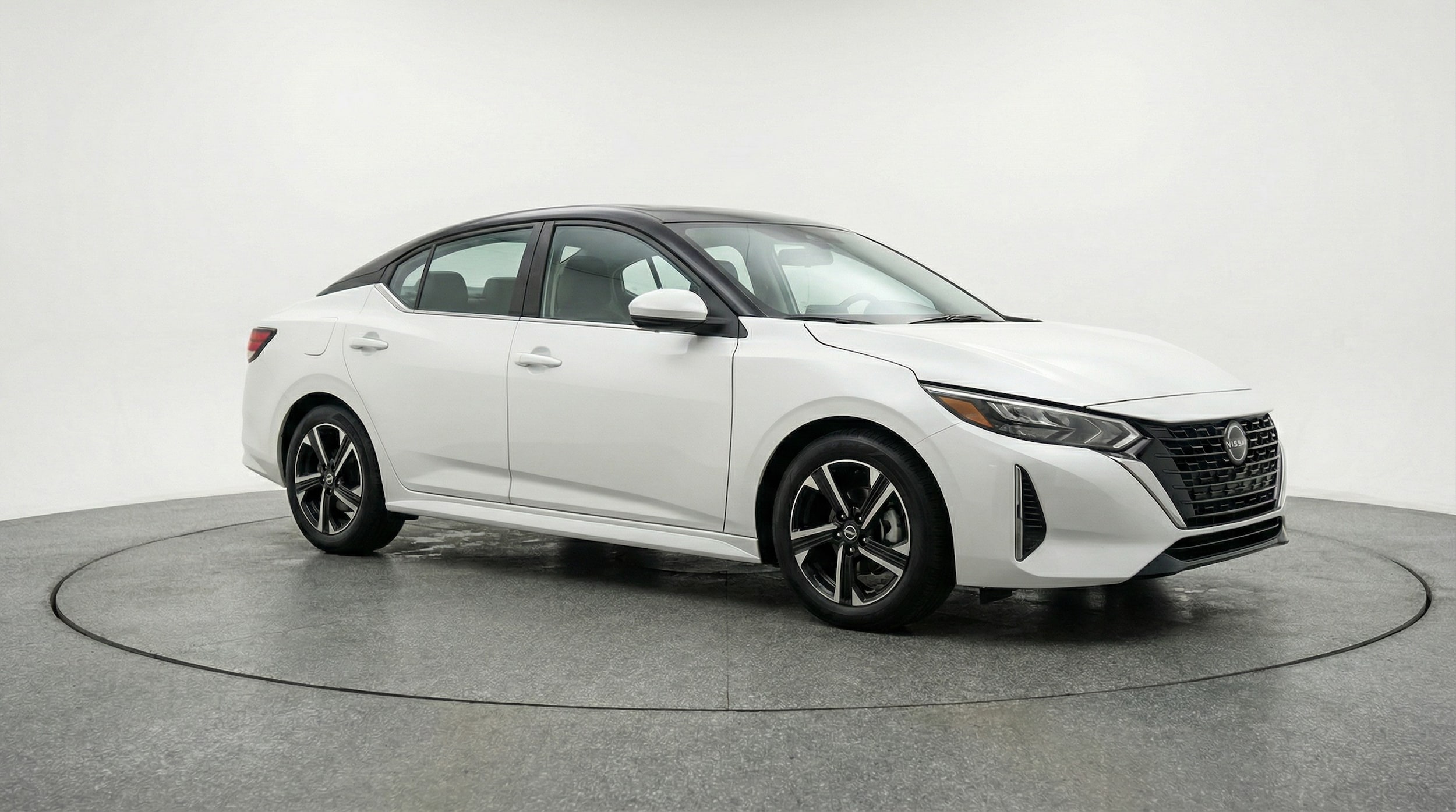 Thumbnail: 2025 Nissan Sentra - 1