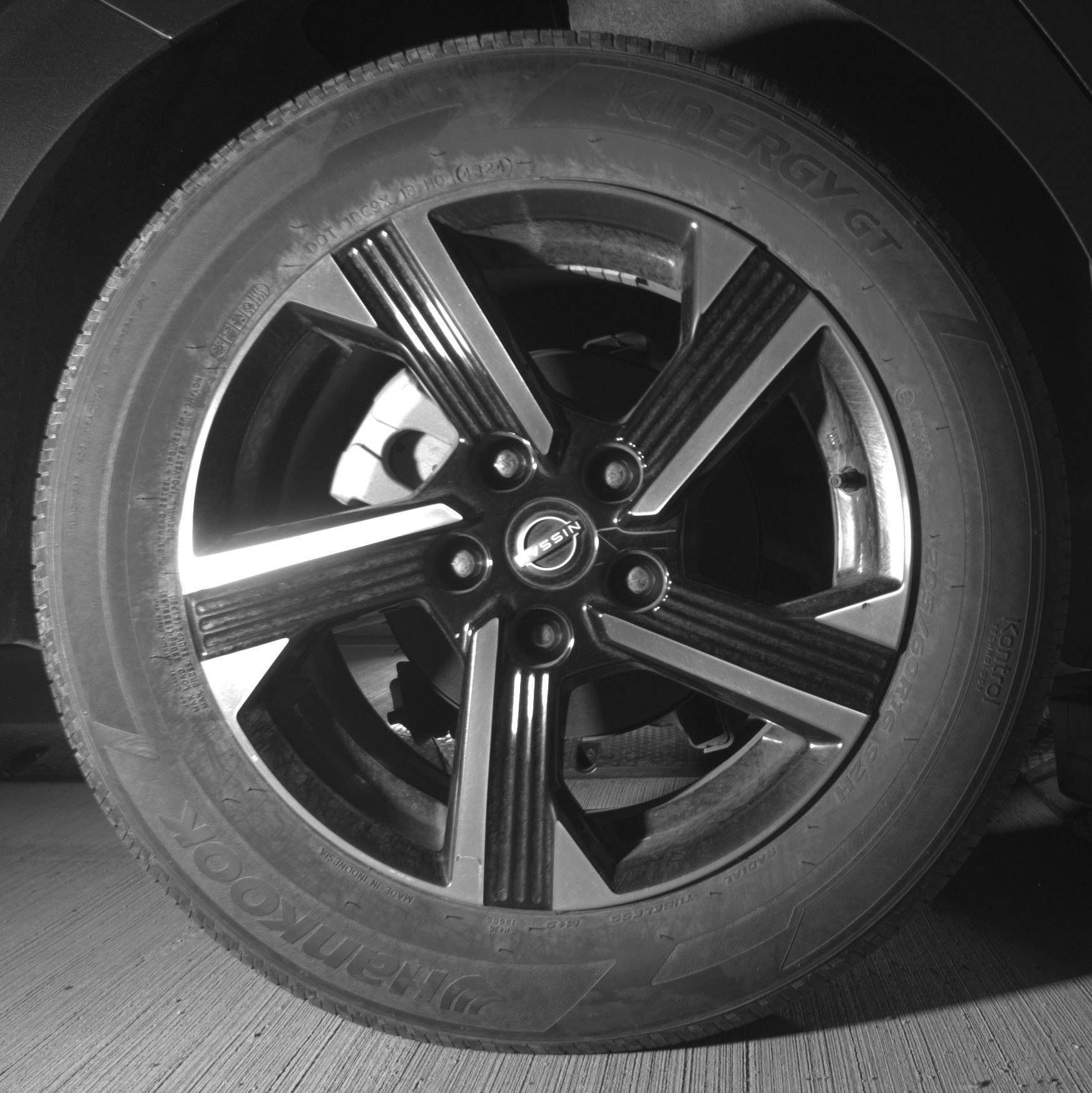 2025 Nissan Sentra SV - Photo 13