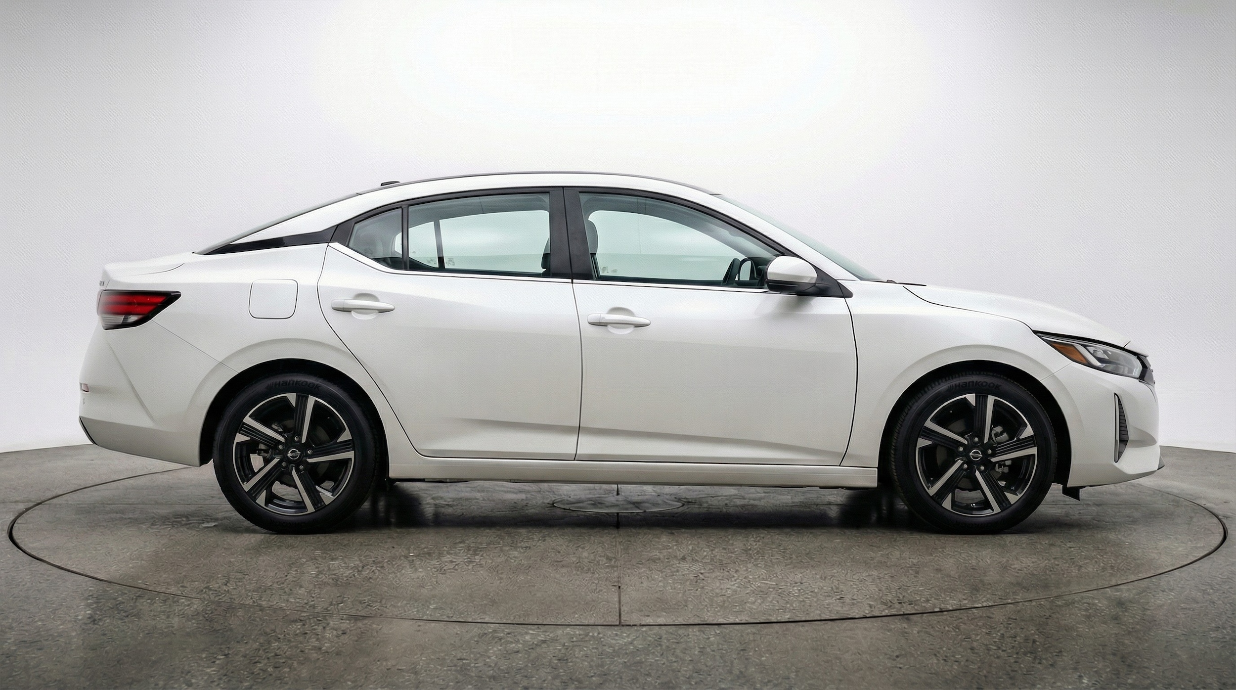 Thumbnail: 2025 Nissan Sentra - 8