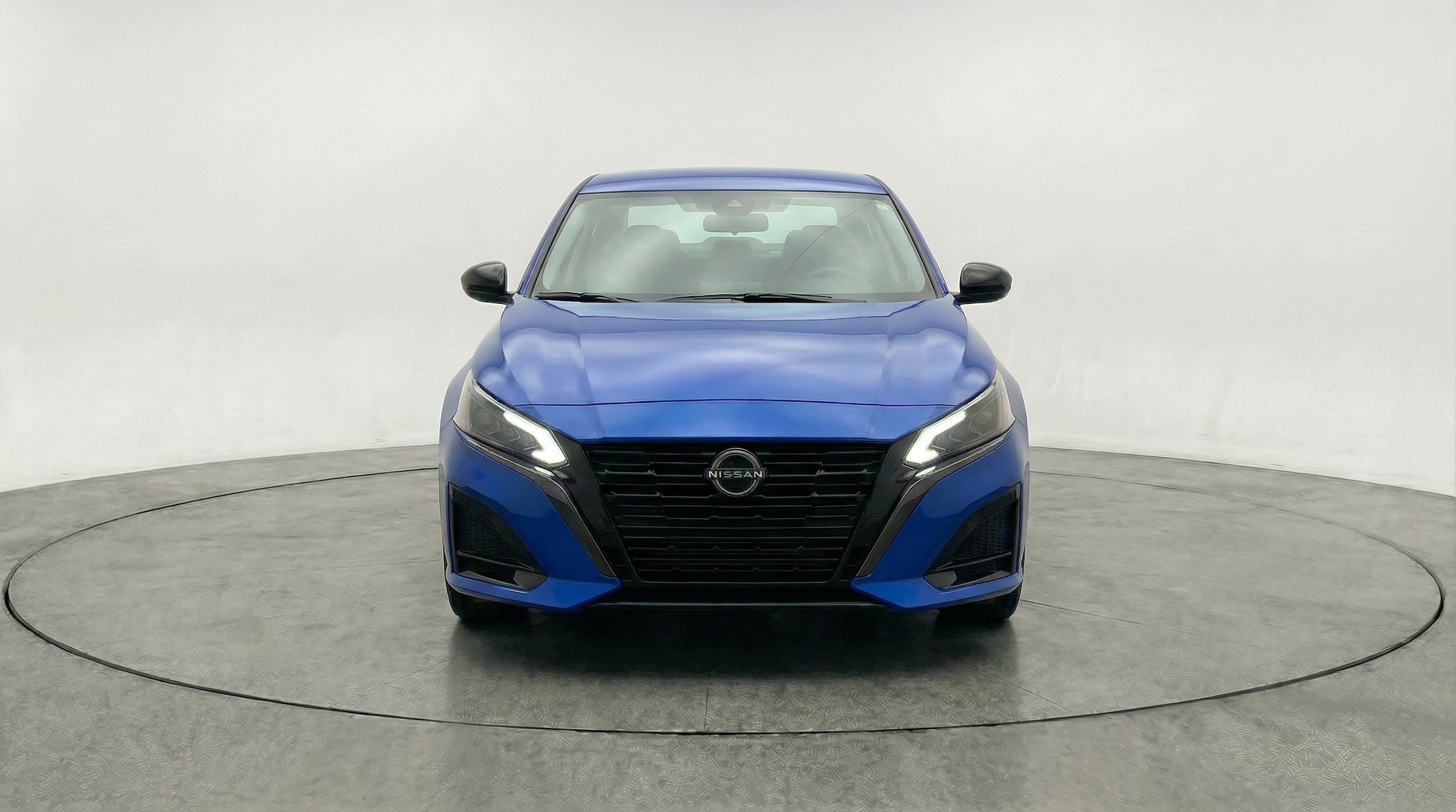 Thumbnail: 2025 Nissan Altima - 2