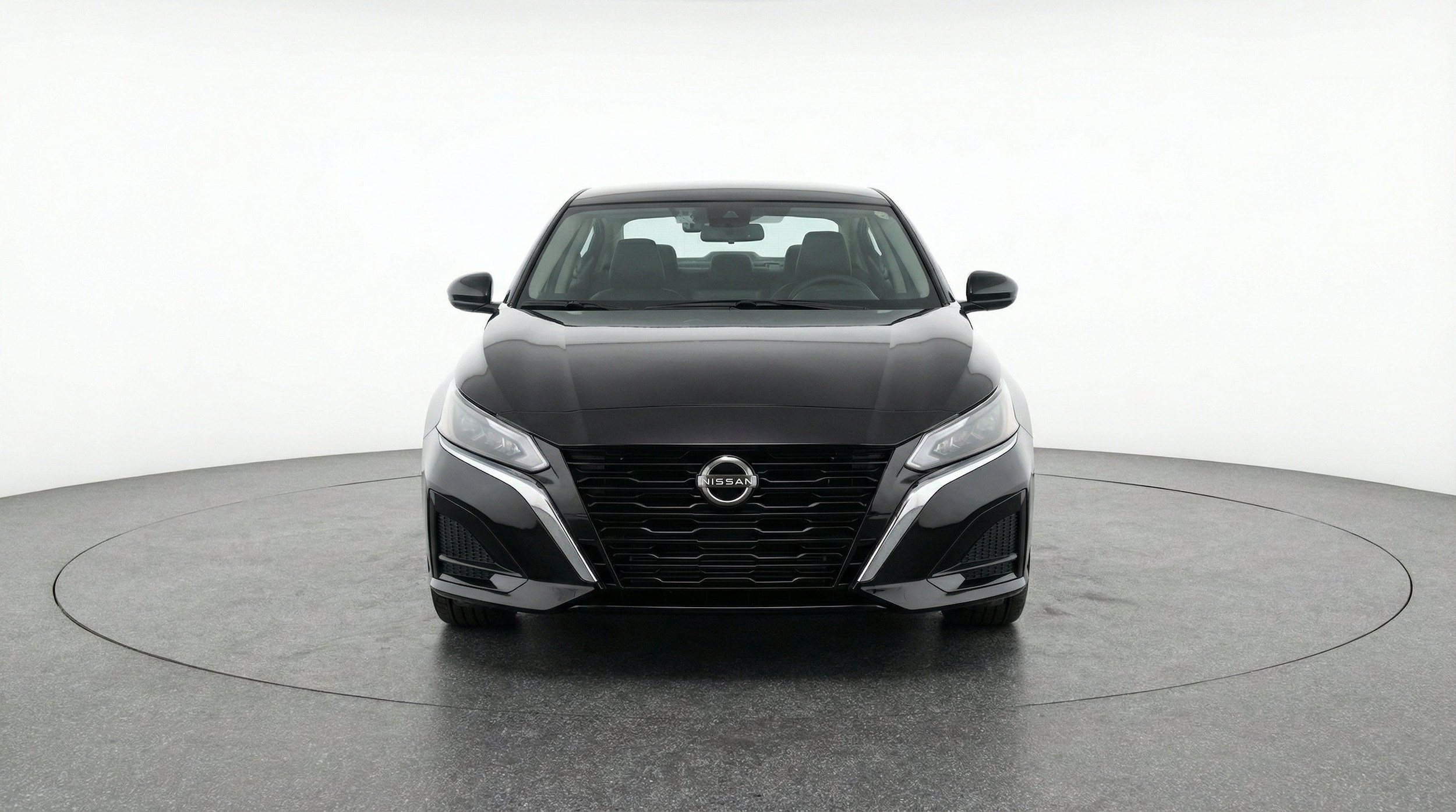 Thumbnail: 2025 Nissan Altima - 2