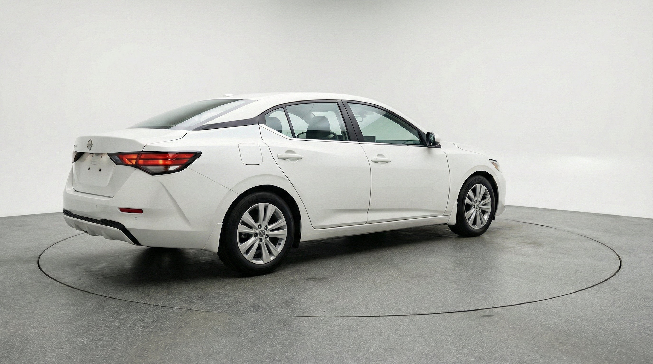Thumbnail: 2025 Nissan Sentra - 9