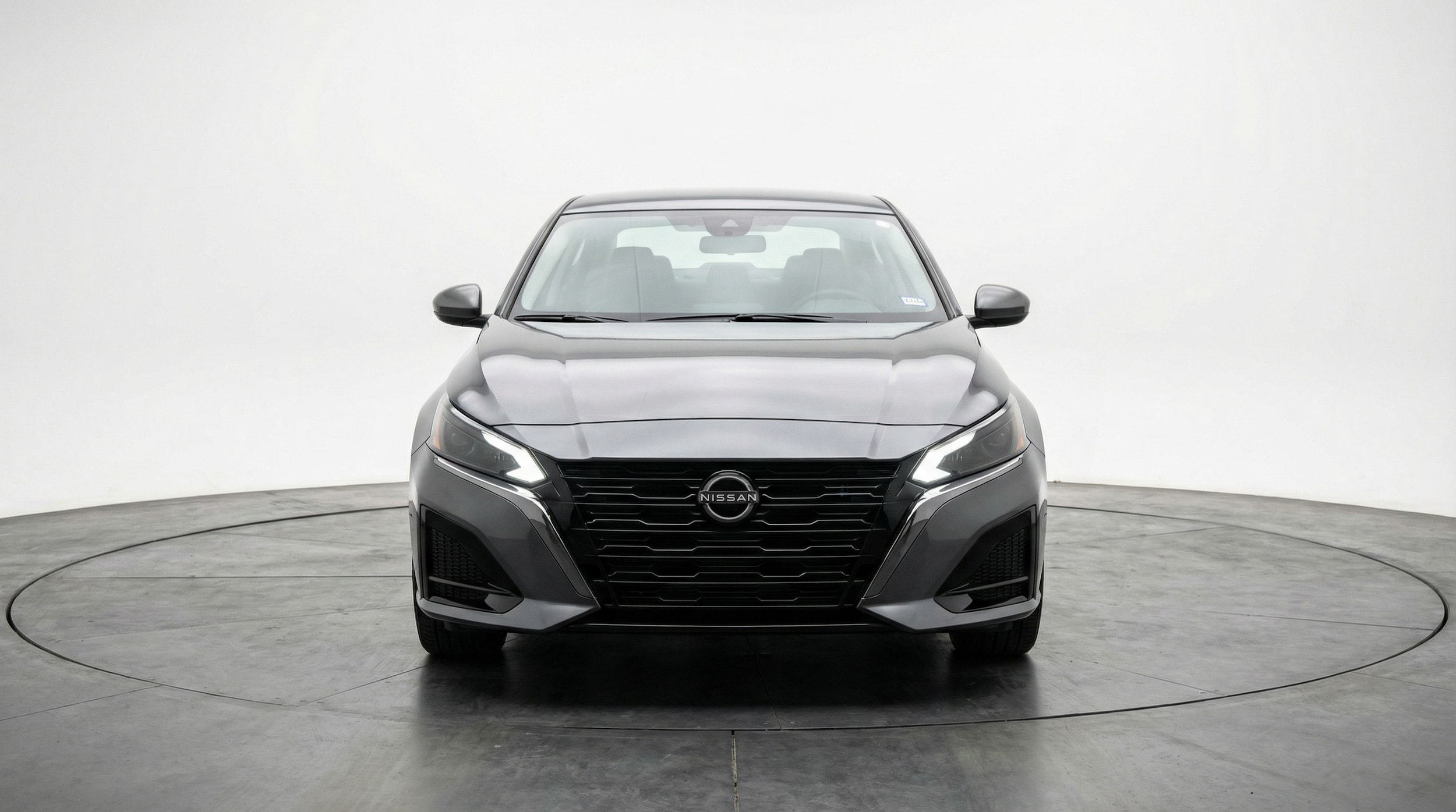 Thumbnail: 2025 Nissan Altima - 2