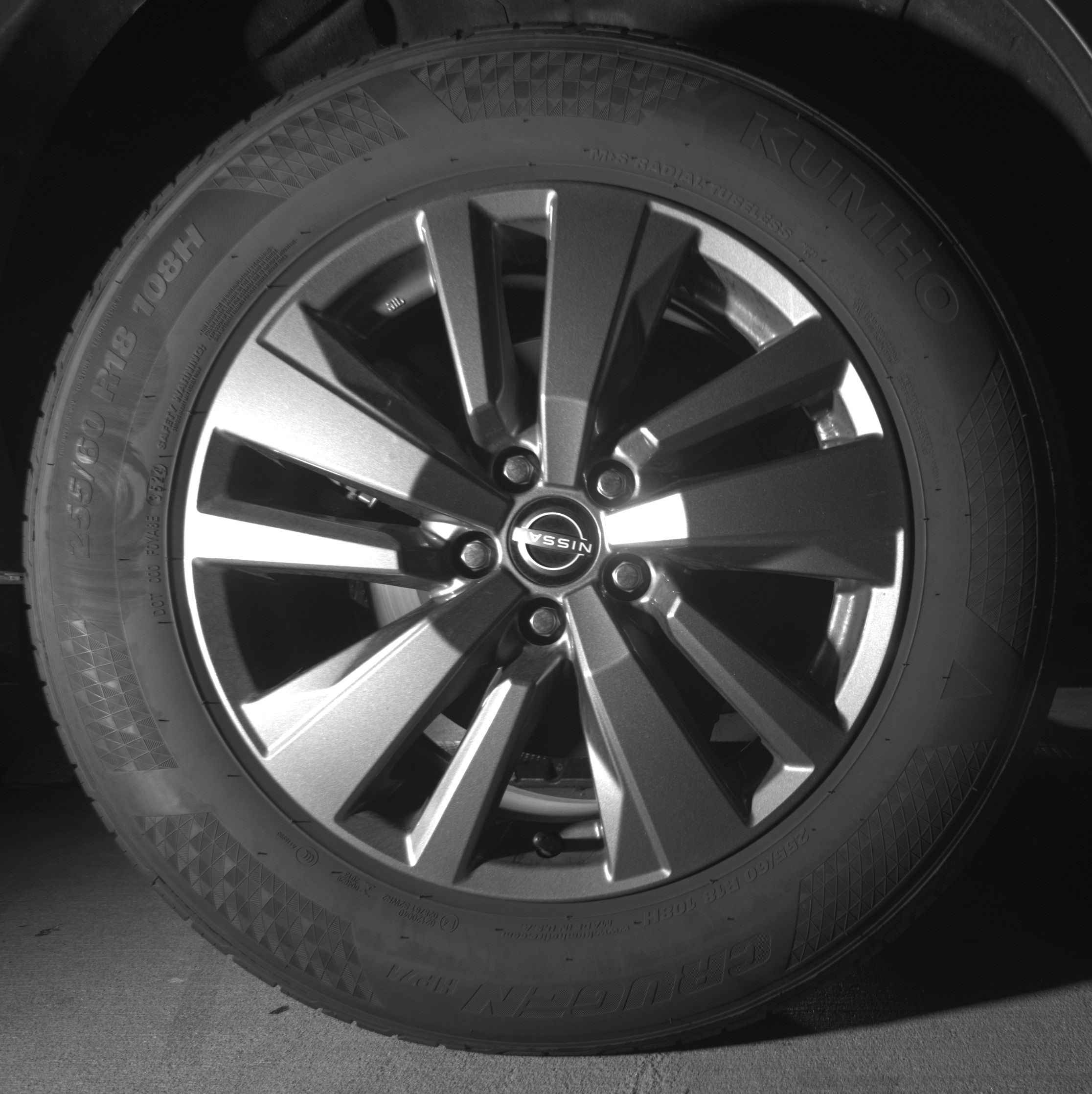 Thumbnail: 2024 Nissan Pathfinder - 12