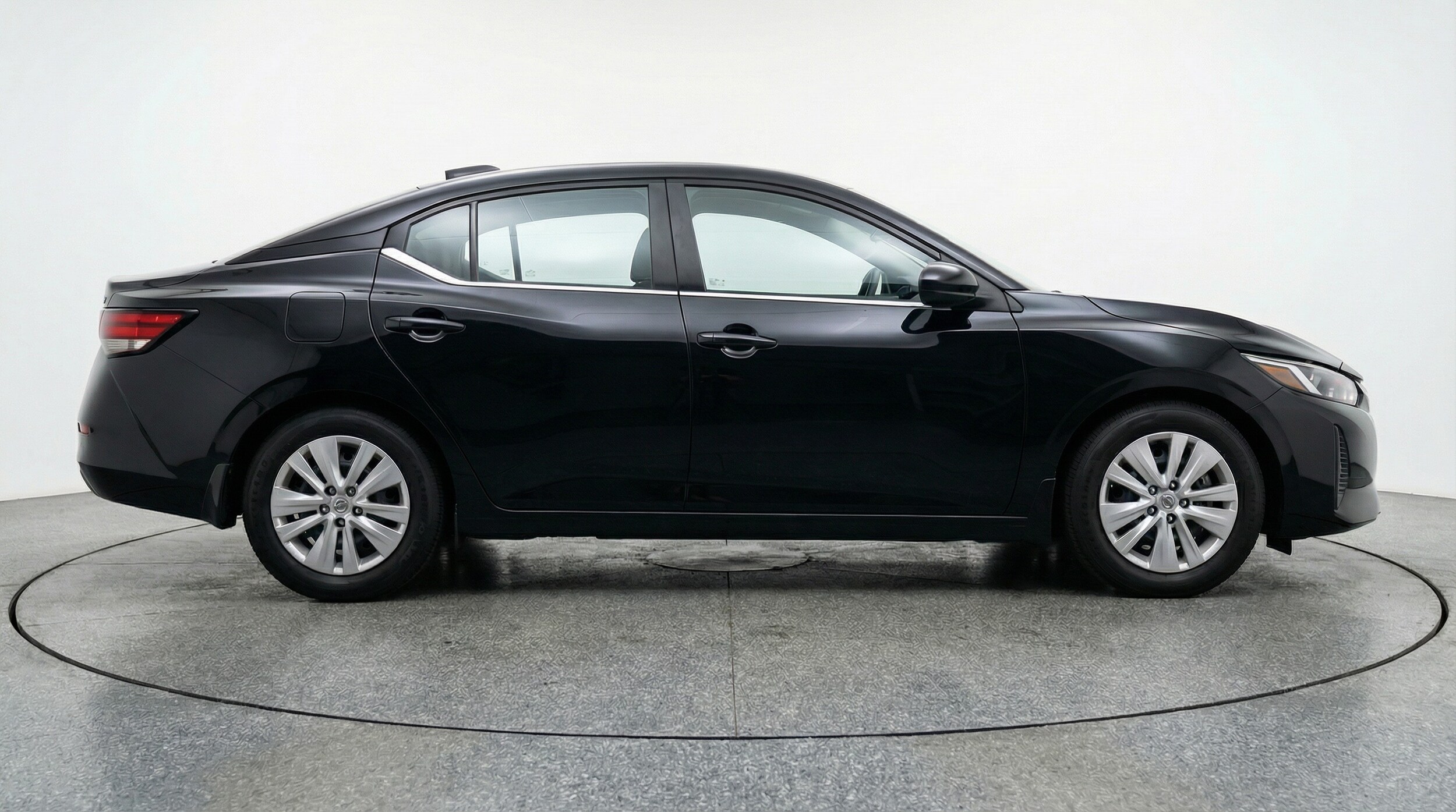 Thumbnail: 2025 Nissan Sentra - 8