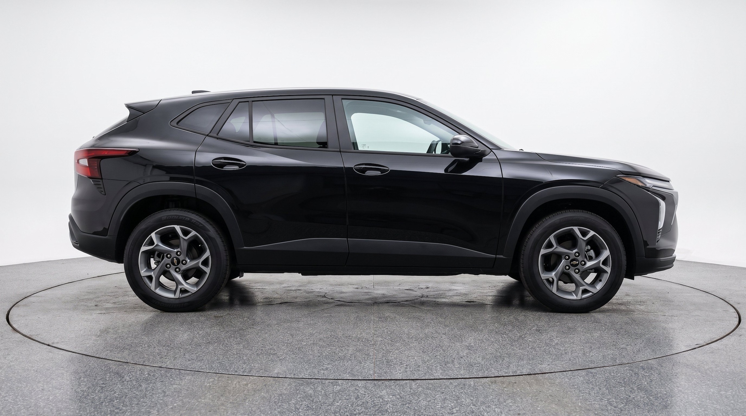 Thumbnail: 2025 Chevrolet Trax - 11