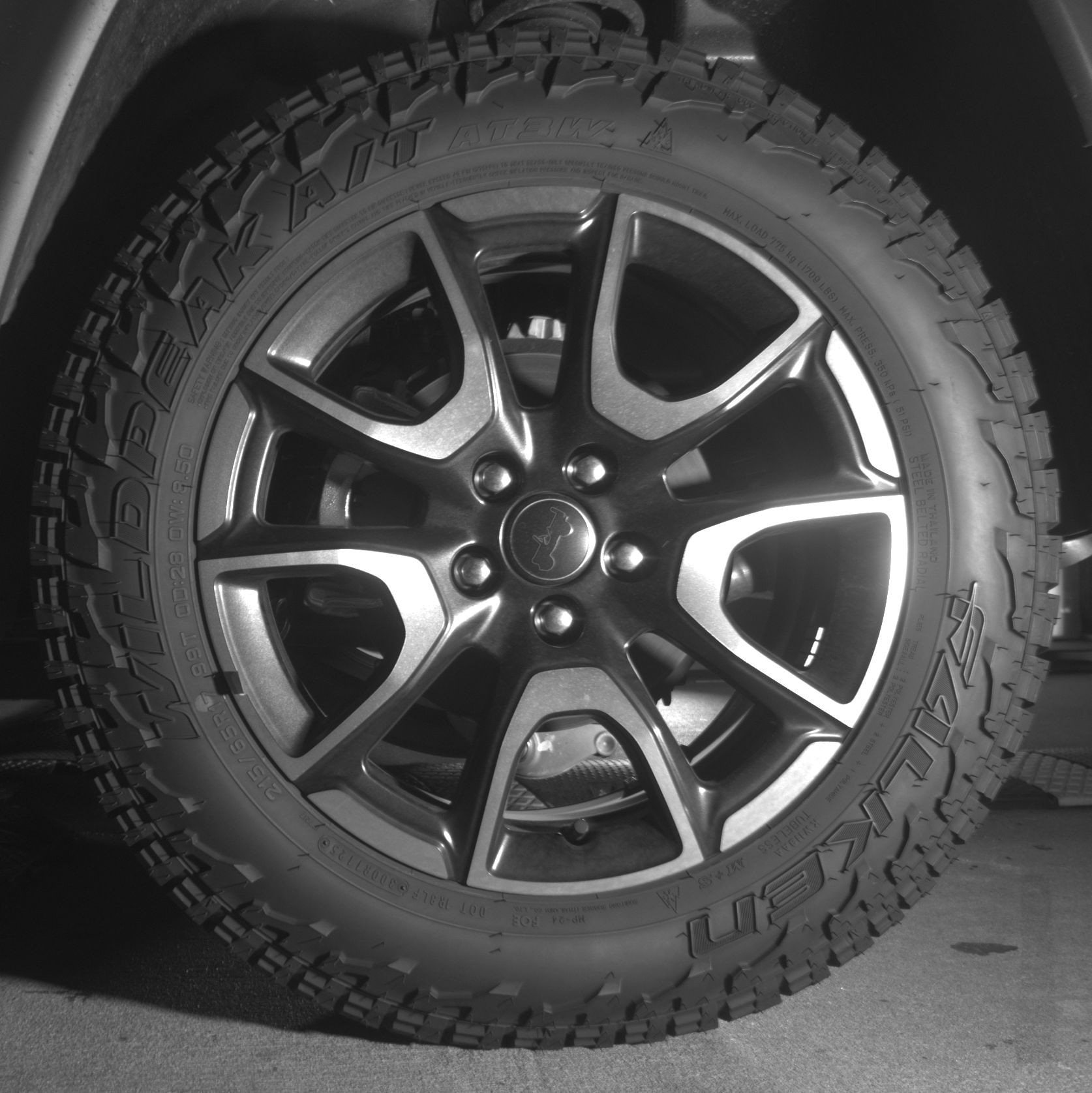 Thumbnail: 2025 Jeep Compass - 14