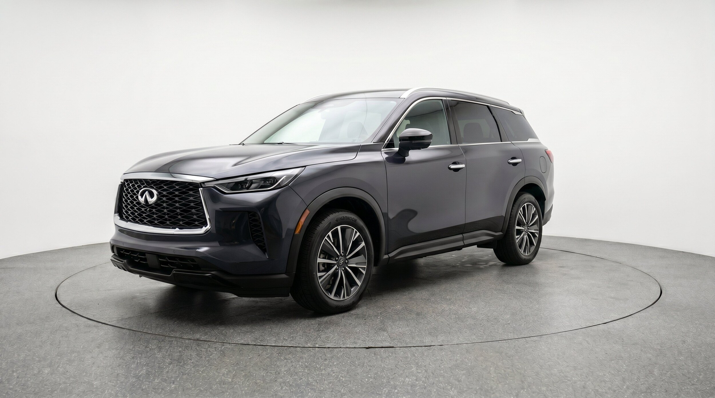 Thumbnail: 2026 INFINITI QX60 - 3