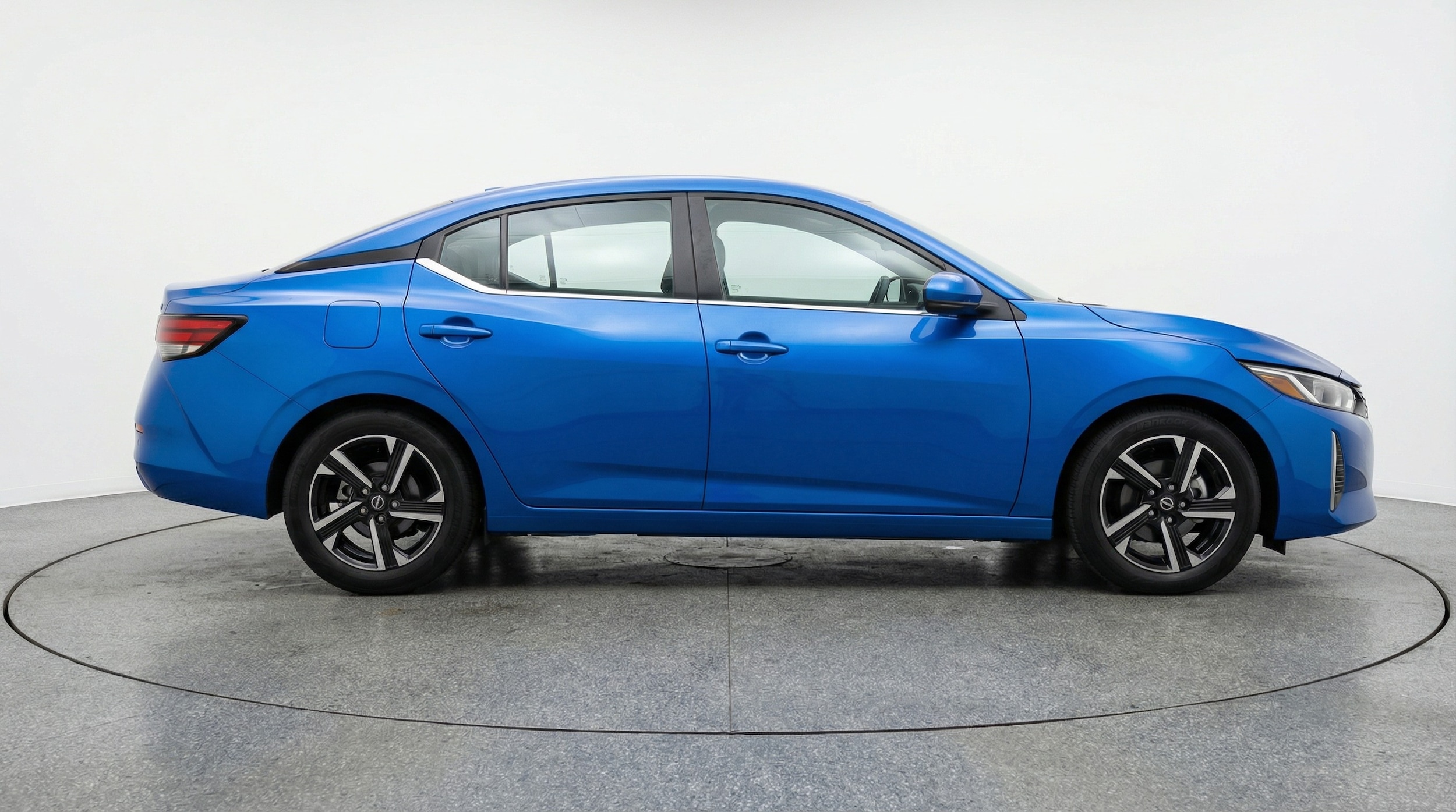 Thumbnail: 2025 Nissan Sentra - 8