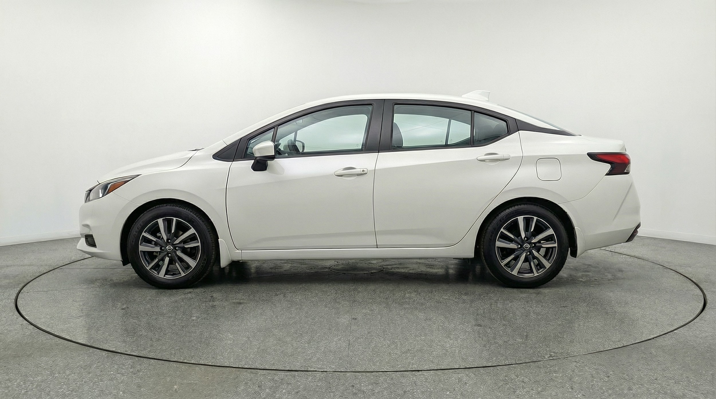 Thumbnail: 2025 Nissan Versa - 4