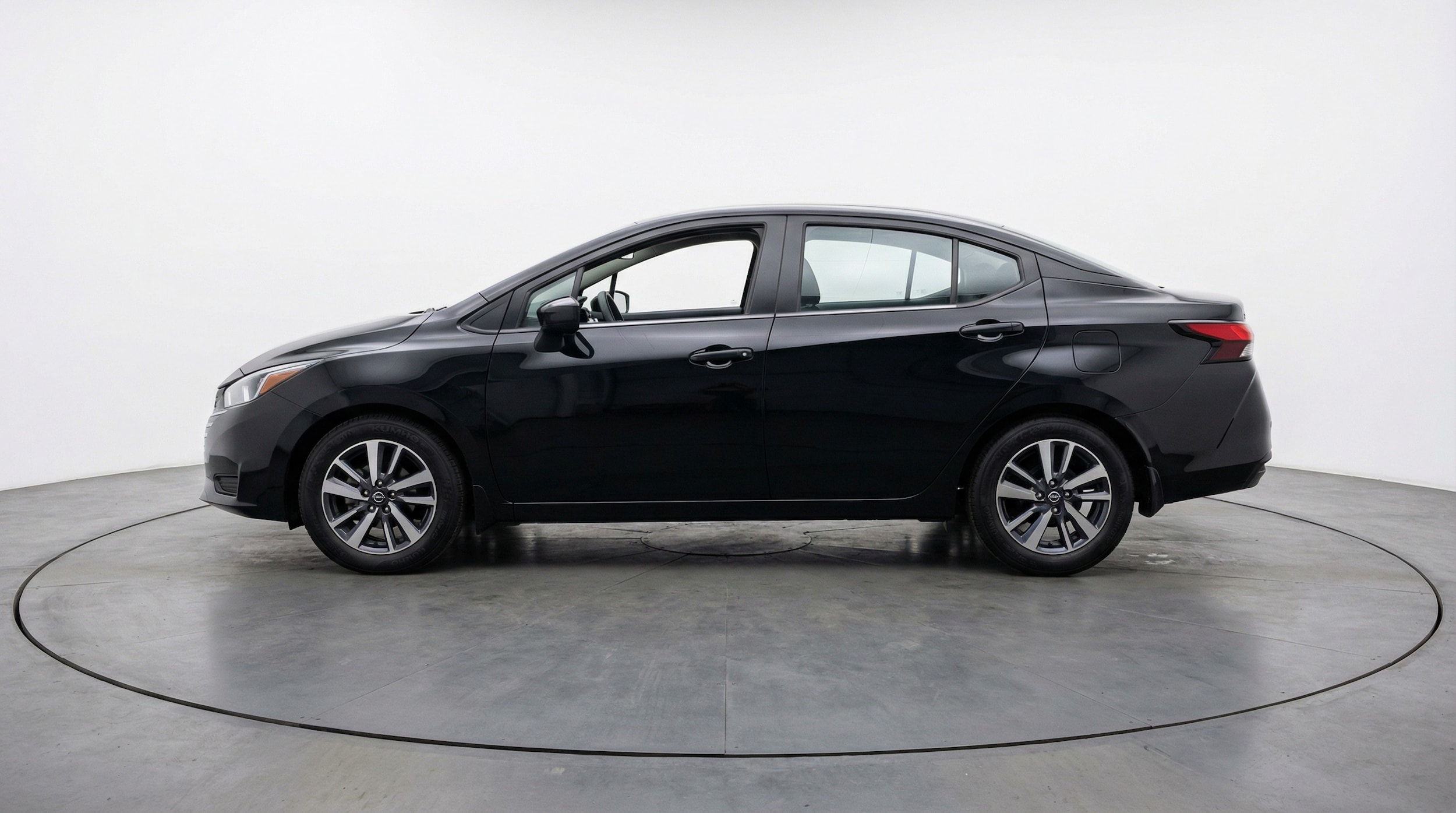 Thumbnail: 2025 Nissan Versa - 4