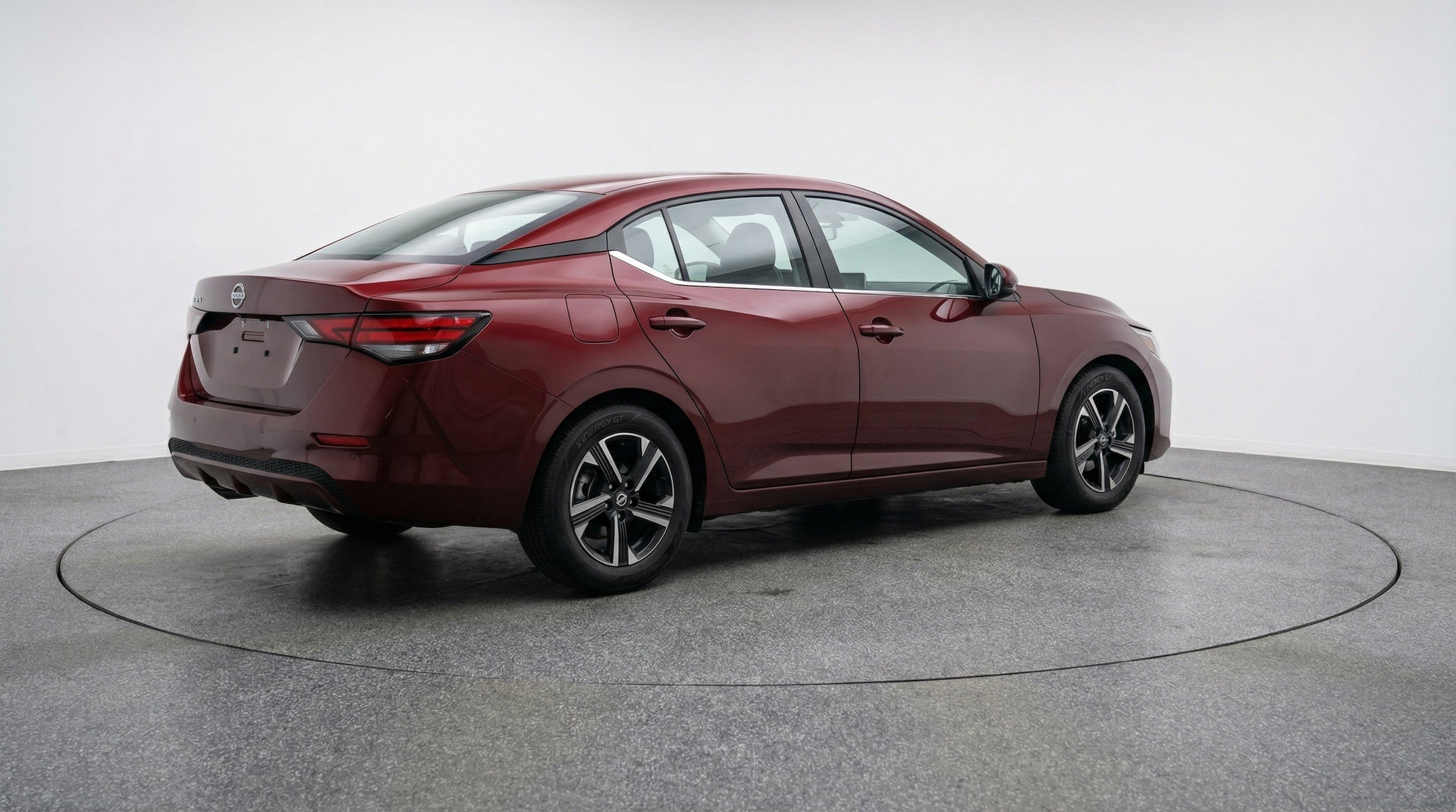 2025 Nissan Sentra SV - Photo 8