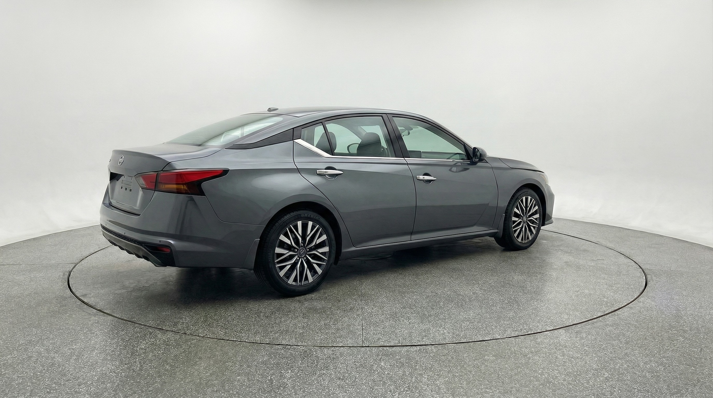 Thumbnail: 2025 Nissan Altima - 7