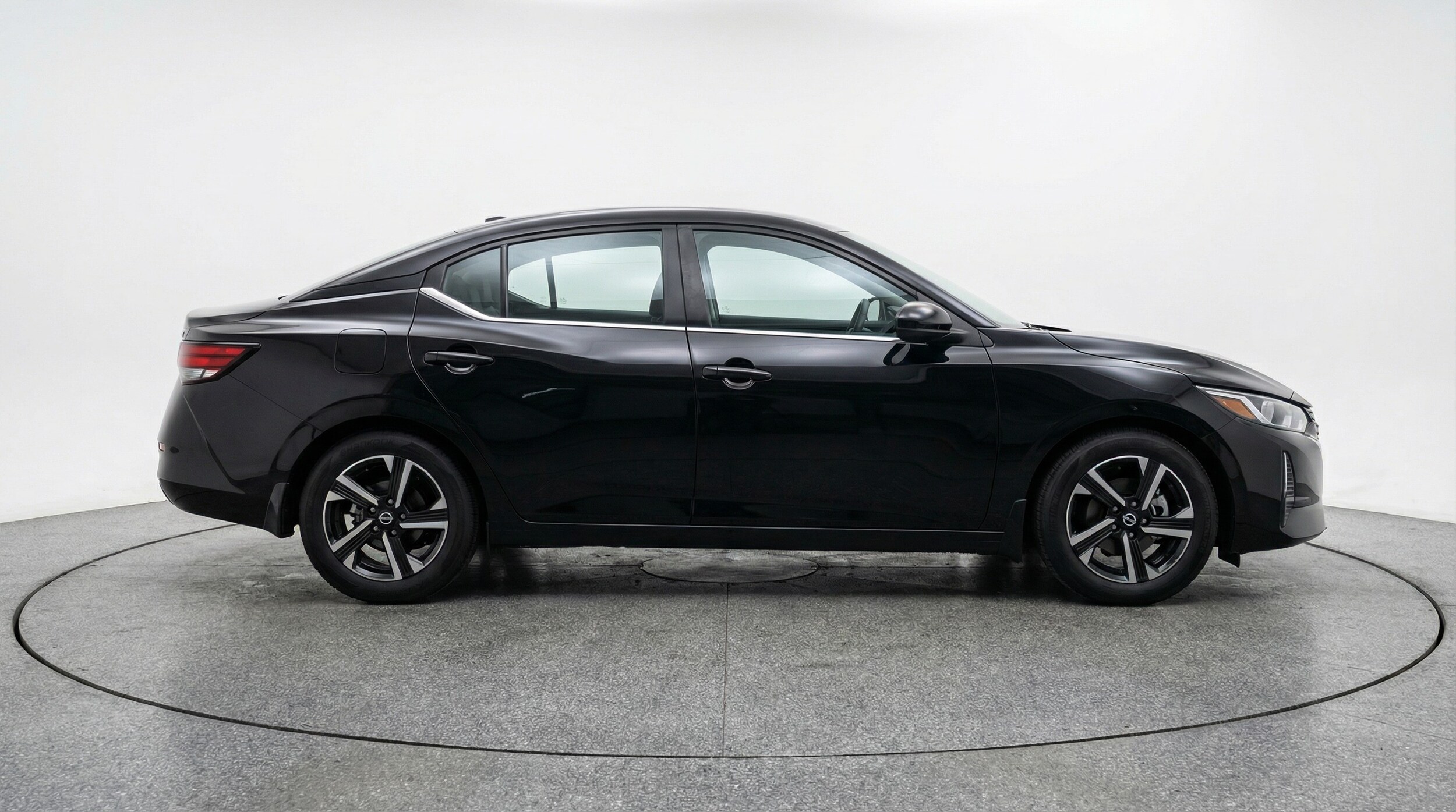 Thumbnail: 2025 Nissan Sentra - 8