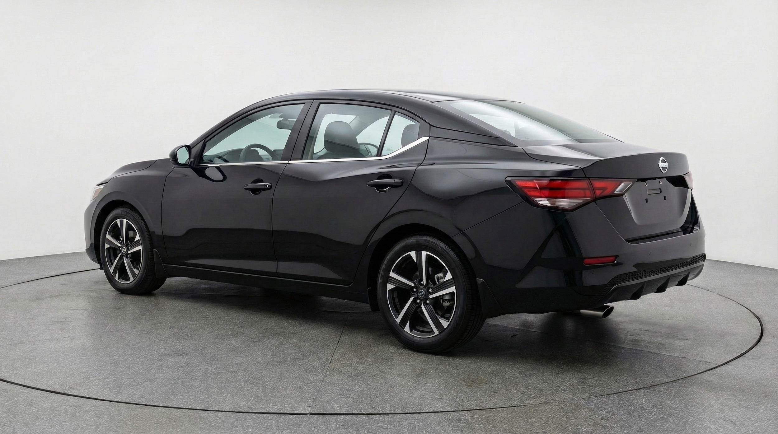 Thumbnail: 2025 Nissan Sentra - 5