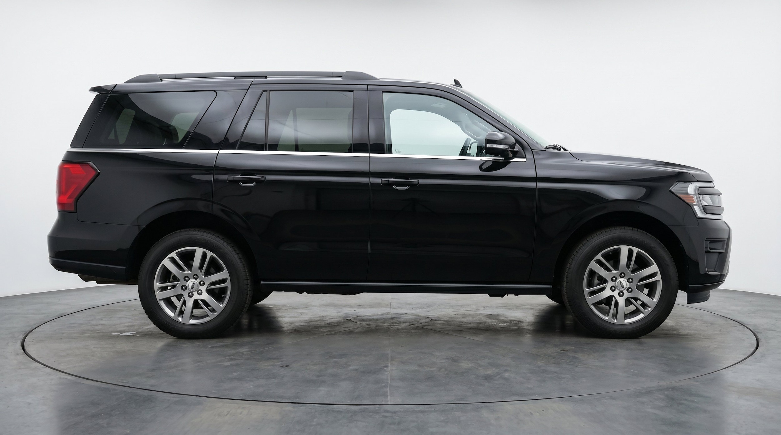 Thumbnail: 2024 Ford Expedition - 10