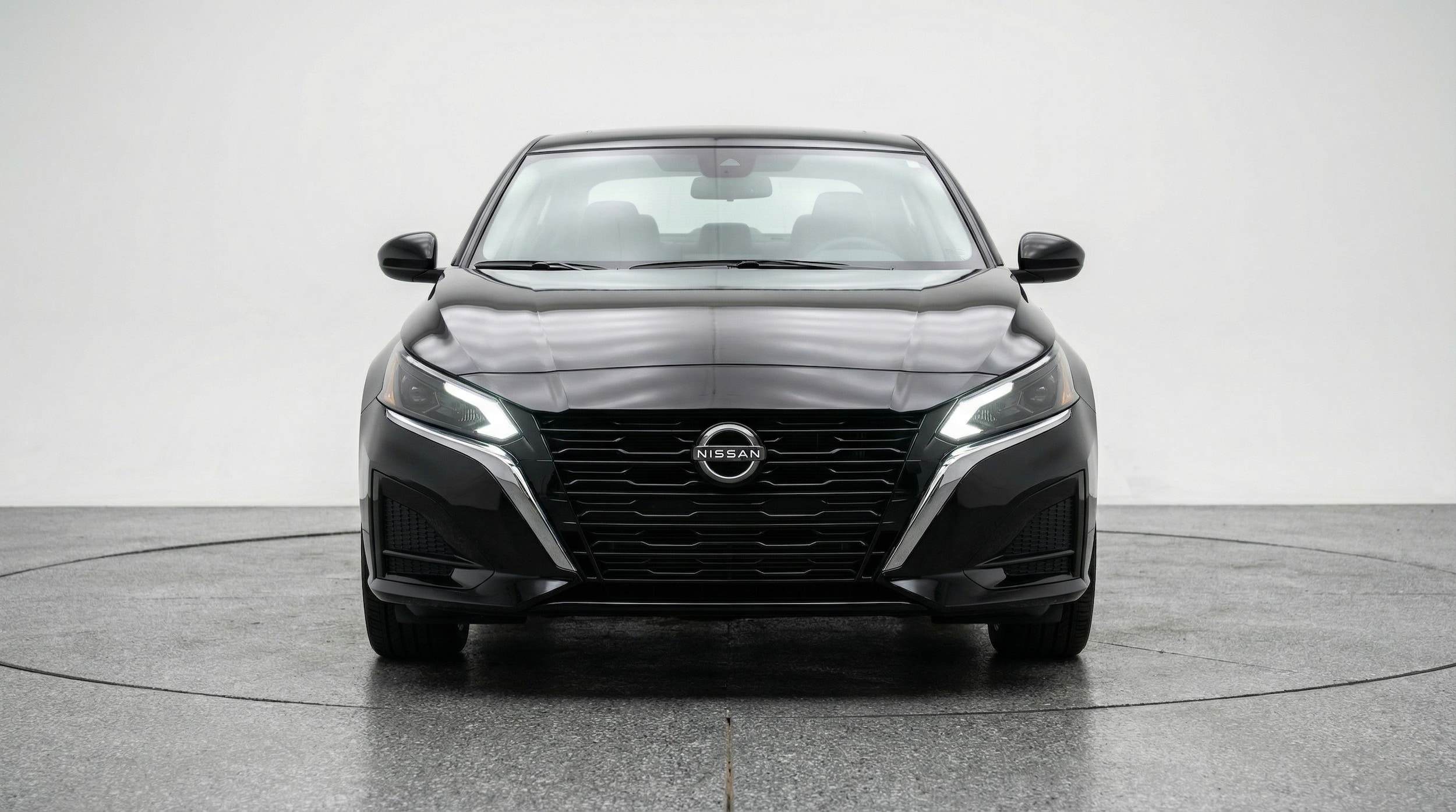 Thumbnail: 2025 Nissan Altima - 2