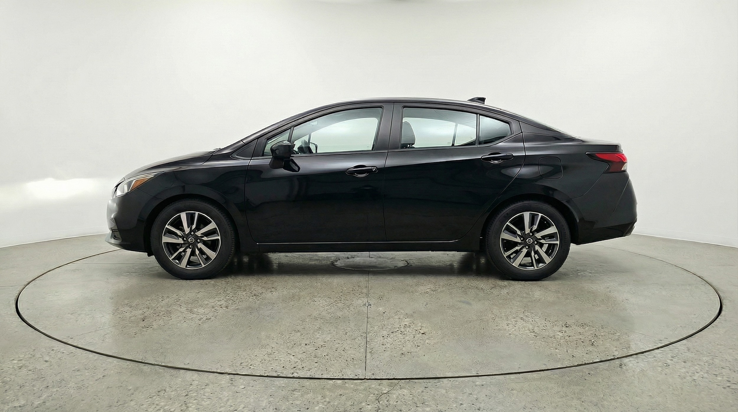 Thumbnail: 2025 Nissan Versa - 4