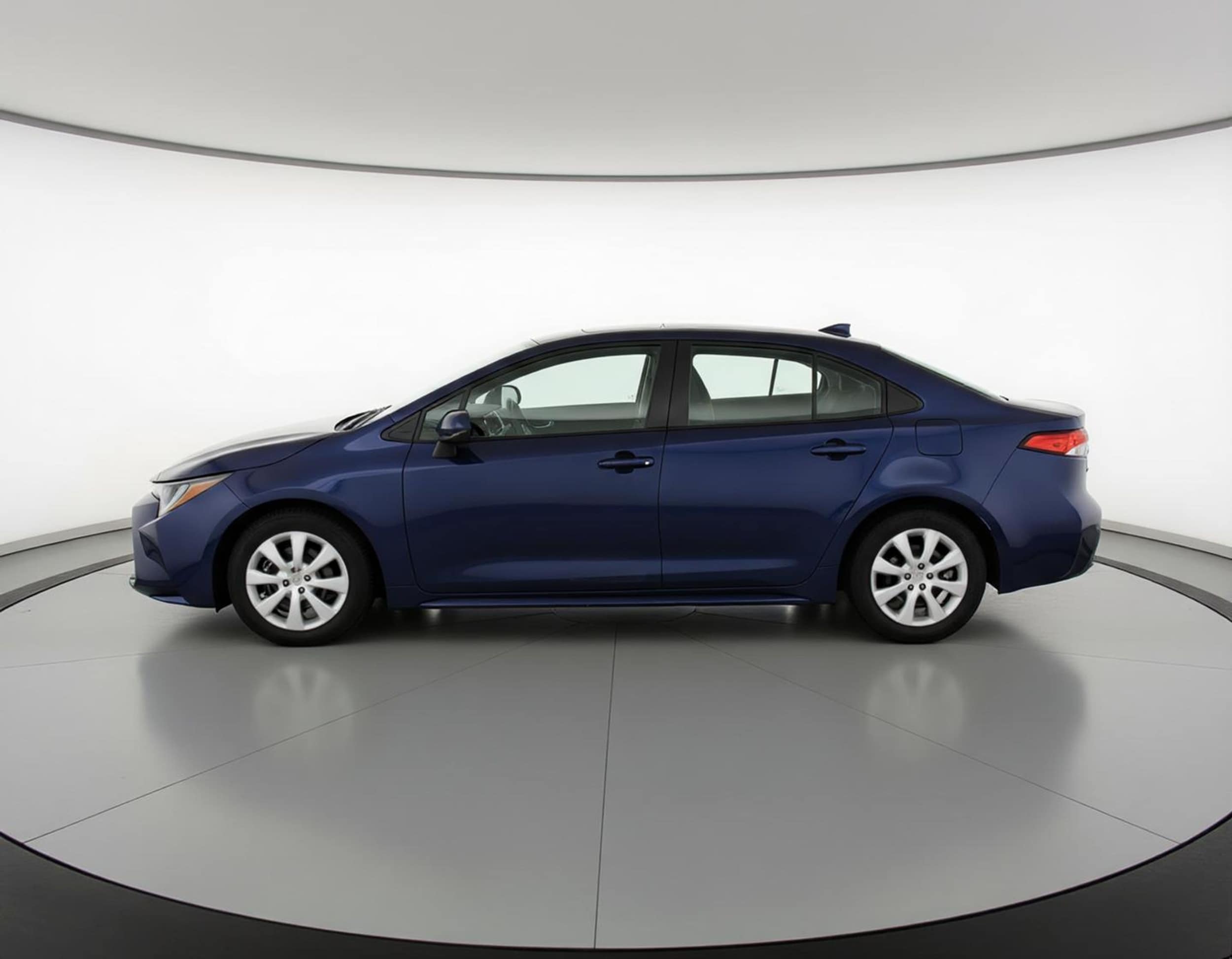 Thumbnail: 2025 Toyota Corolla - 4