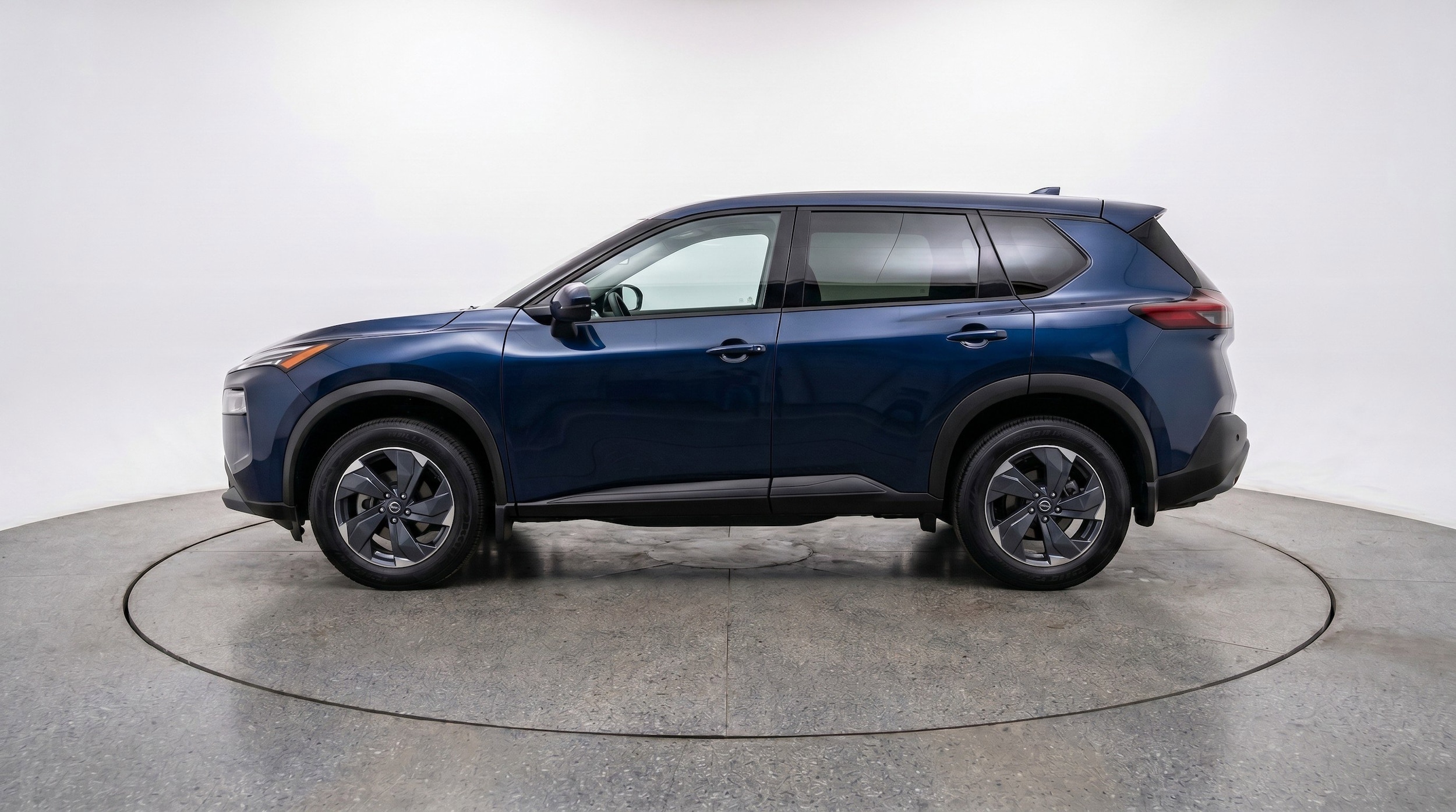 Thumbnail: 2025 Nissan Rogue - 5