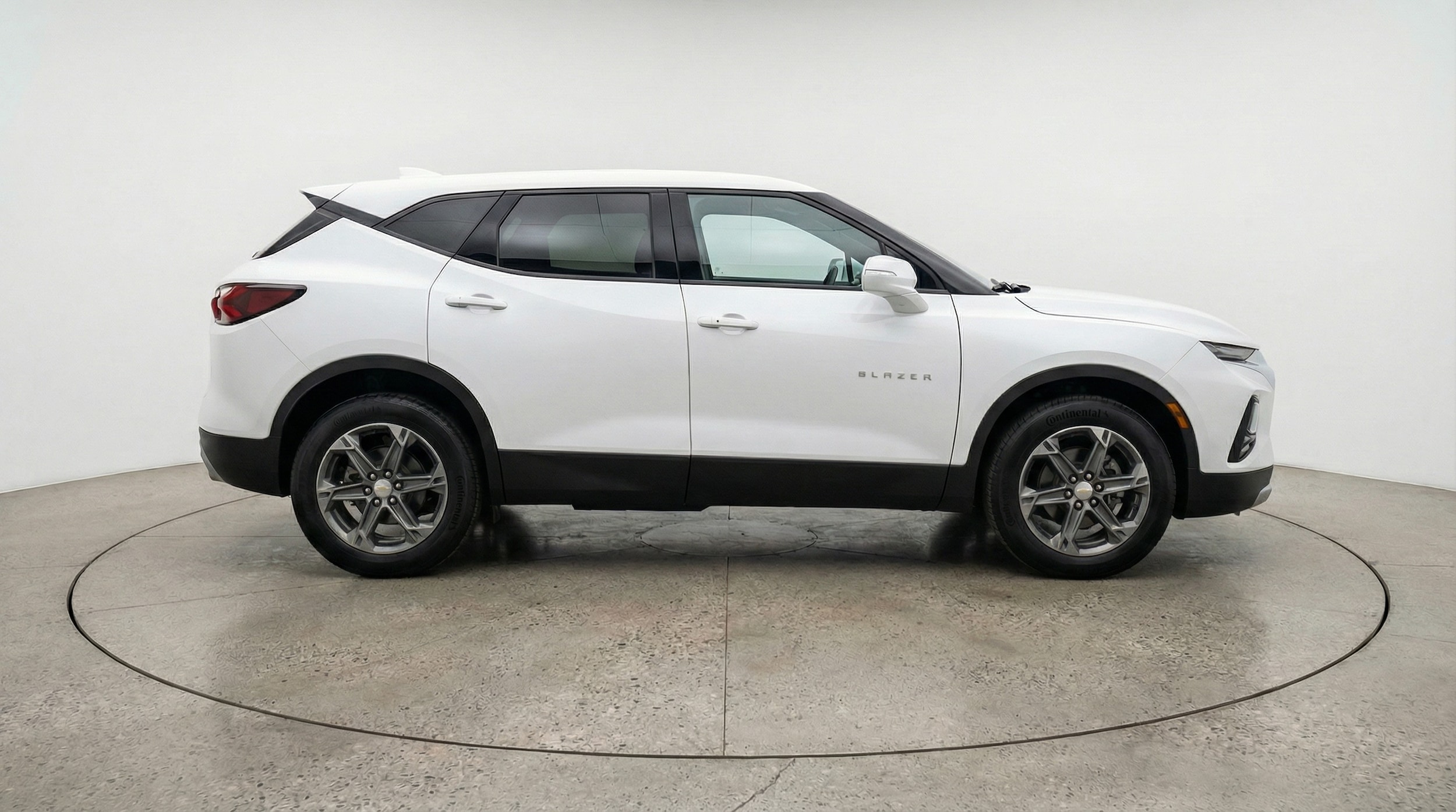 Thumbnail: 2025 Chevrolet Blazer - 8