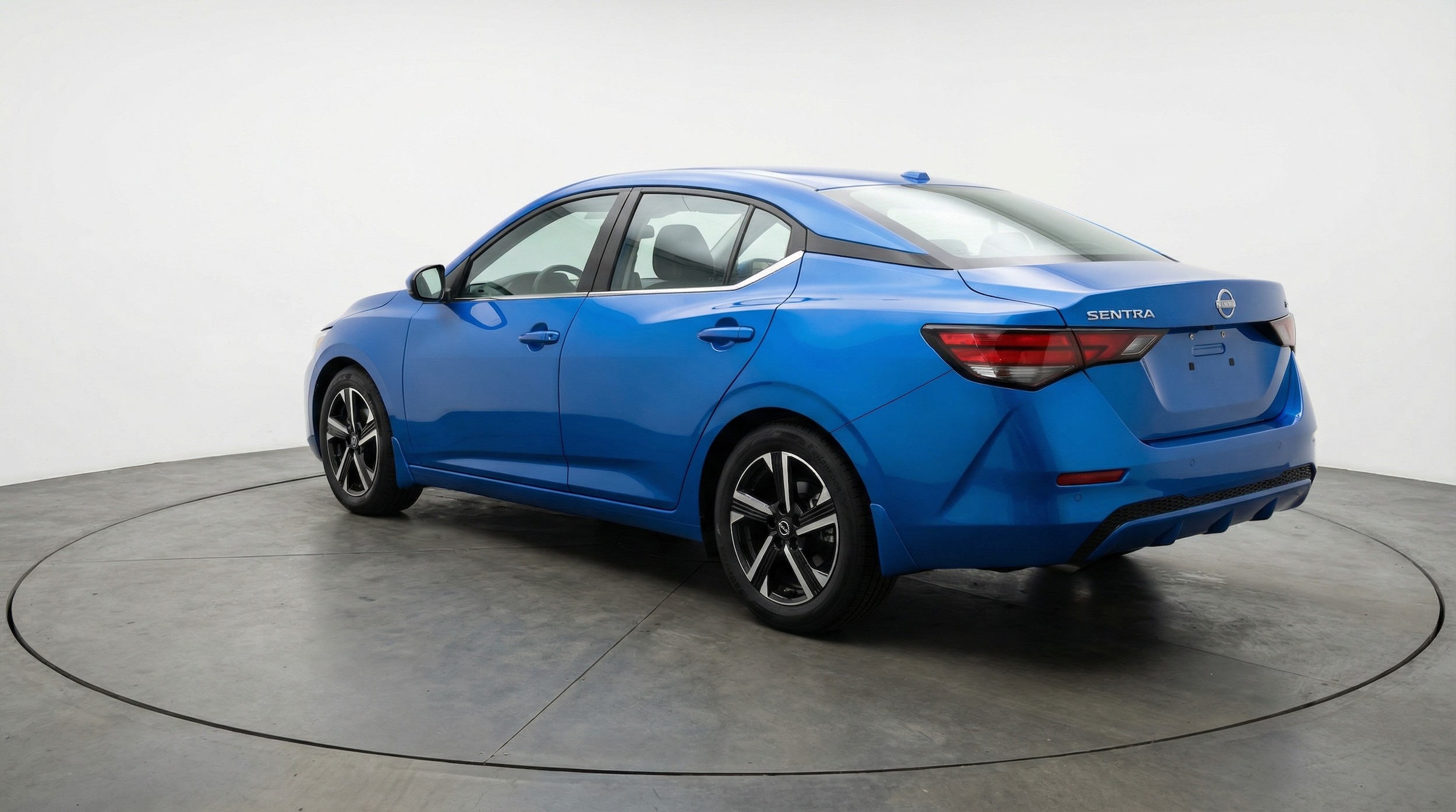 Thumbnail: 2025 Nissan Sentra - 5