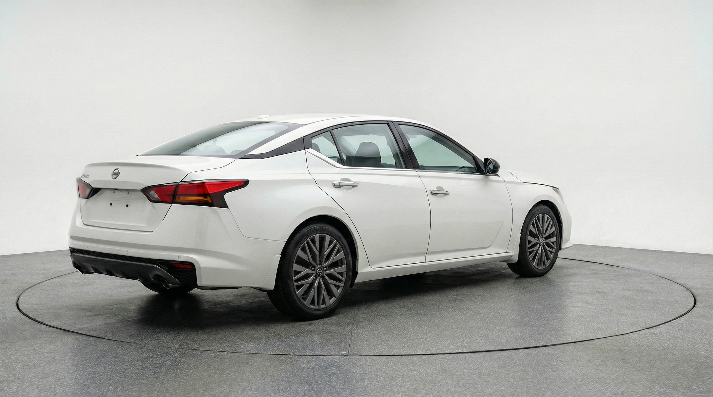 Thumbnail: 2025 Nissan Altima - 7