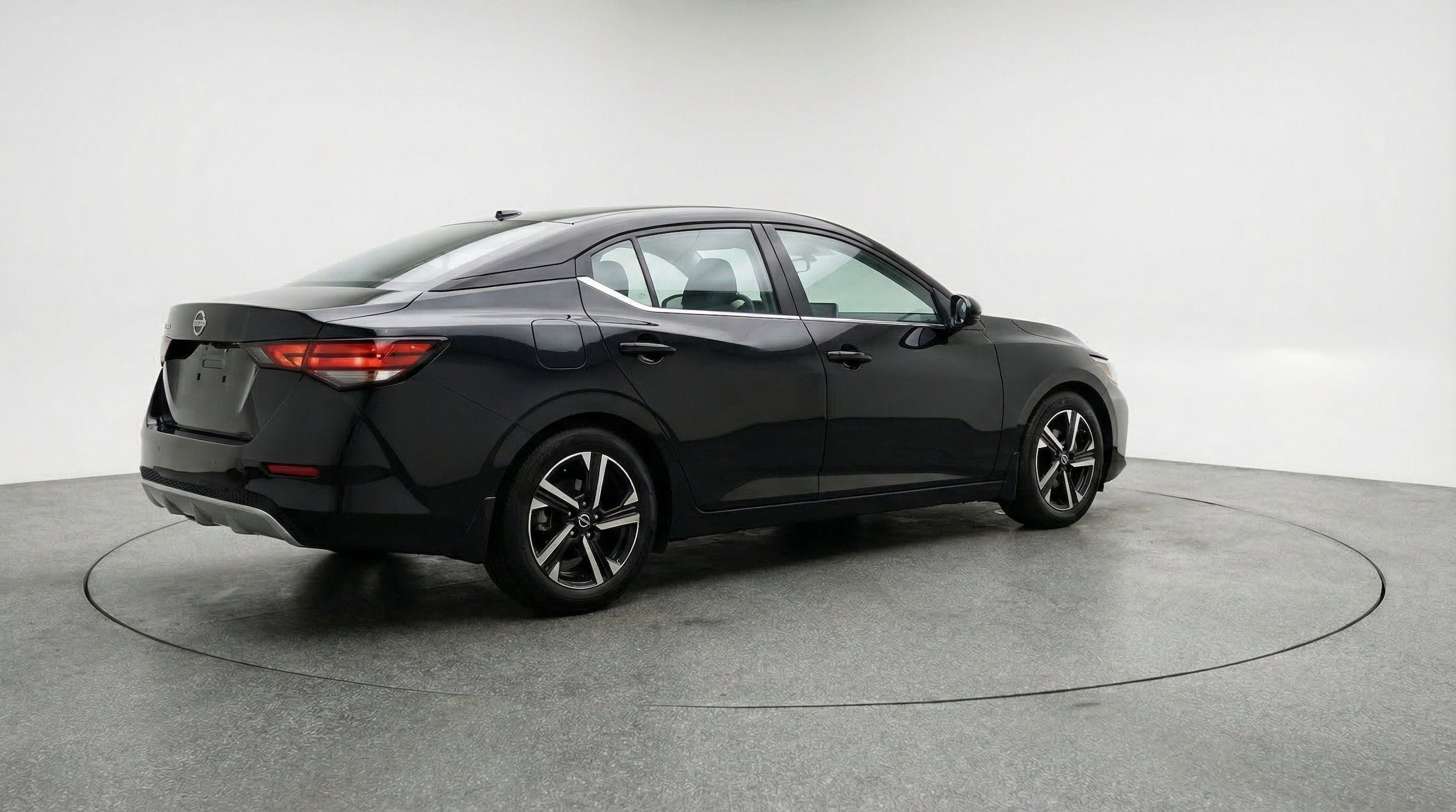Thumbnail: 2025 Nissan Sentra - 9