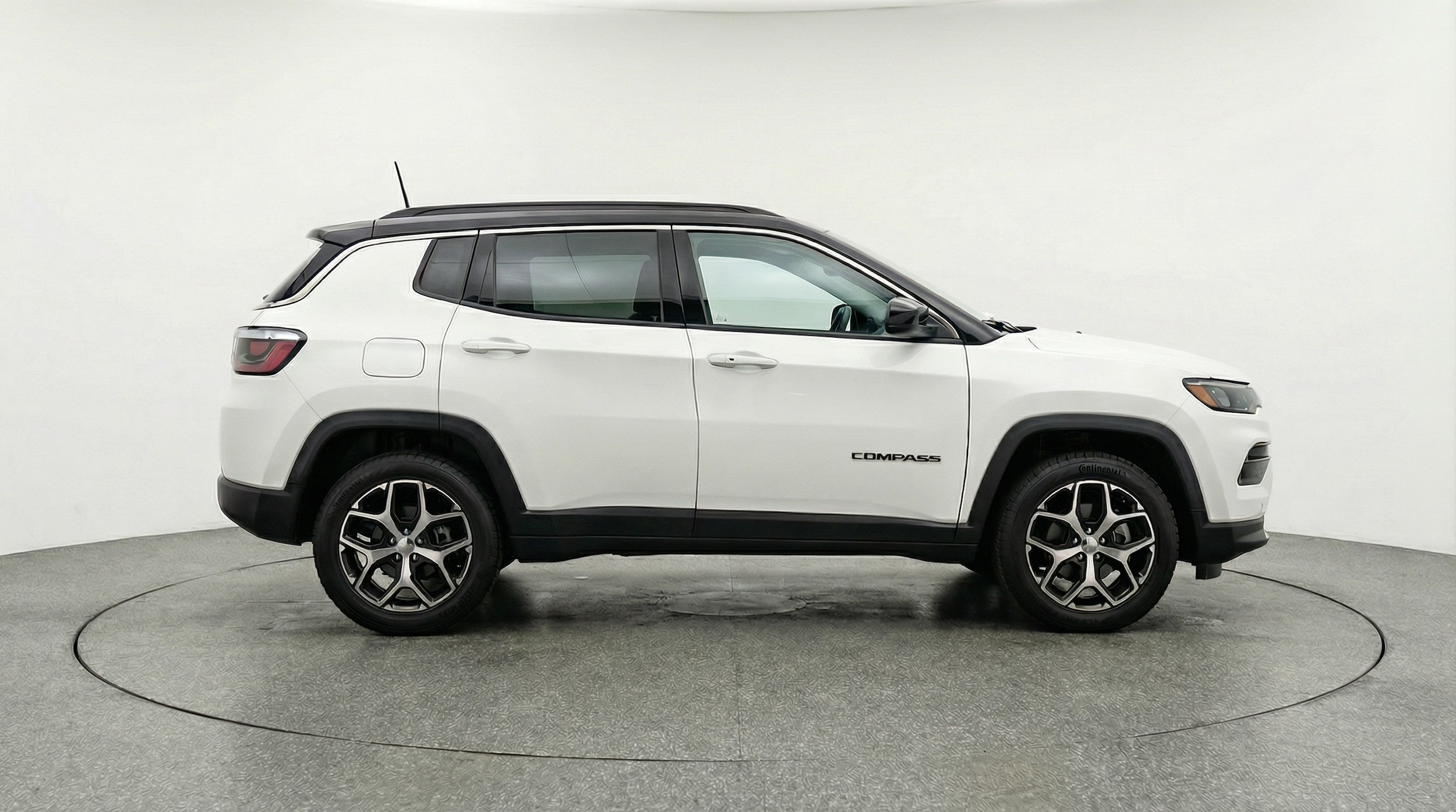 Thumbnail: 2025 Jeep Compass - 8