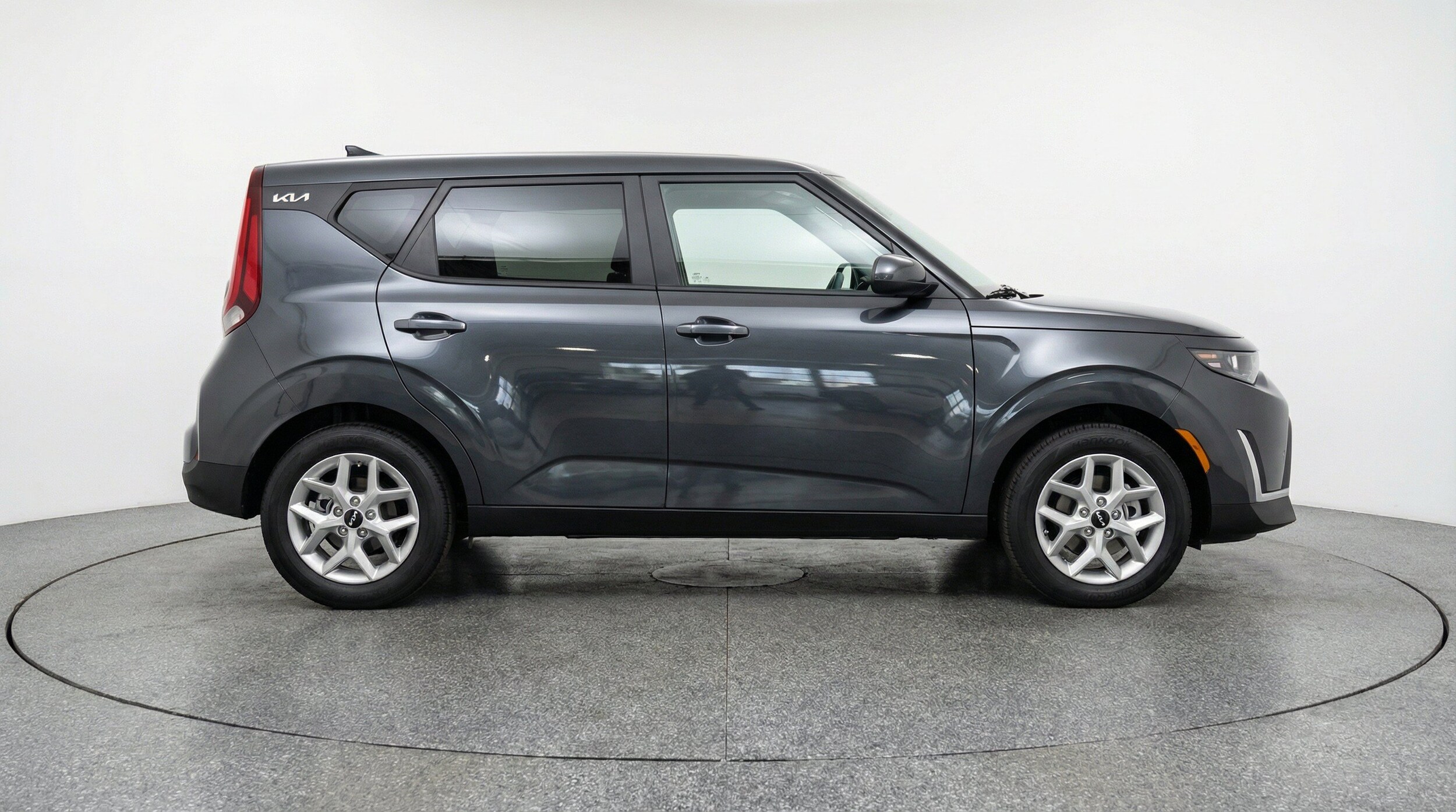 Thumbnail: 2025 Kia Soul - 10
