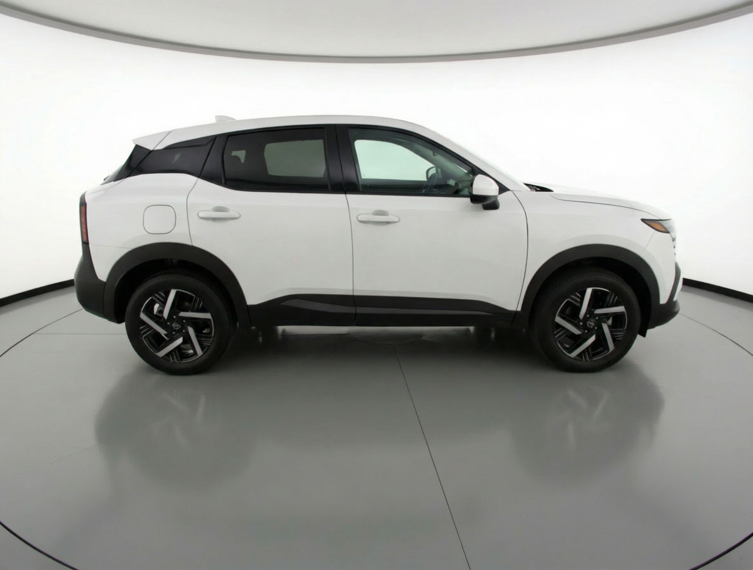 Thumbnail: 2025 Nissan Kicks - 8