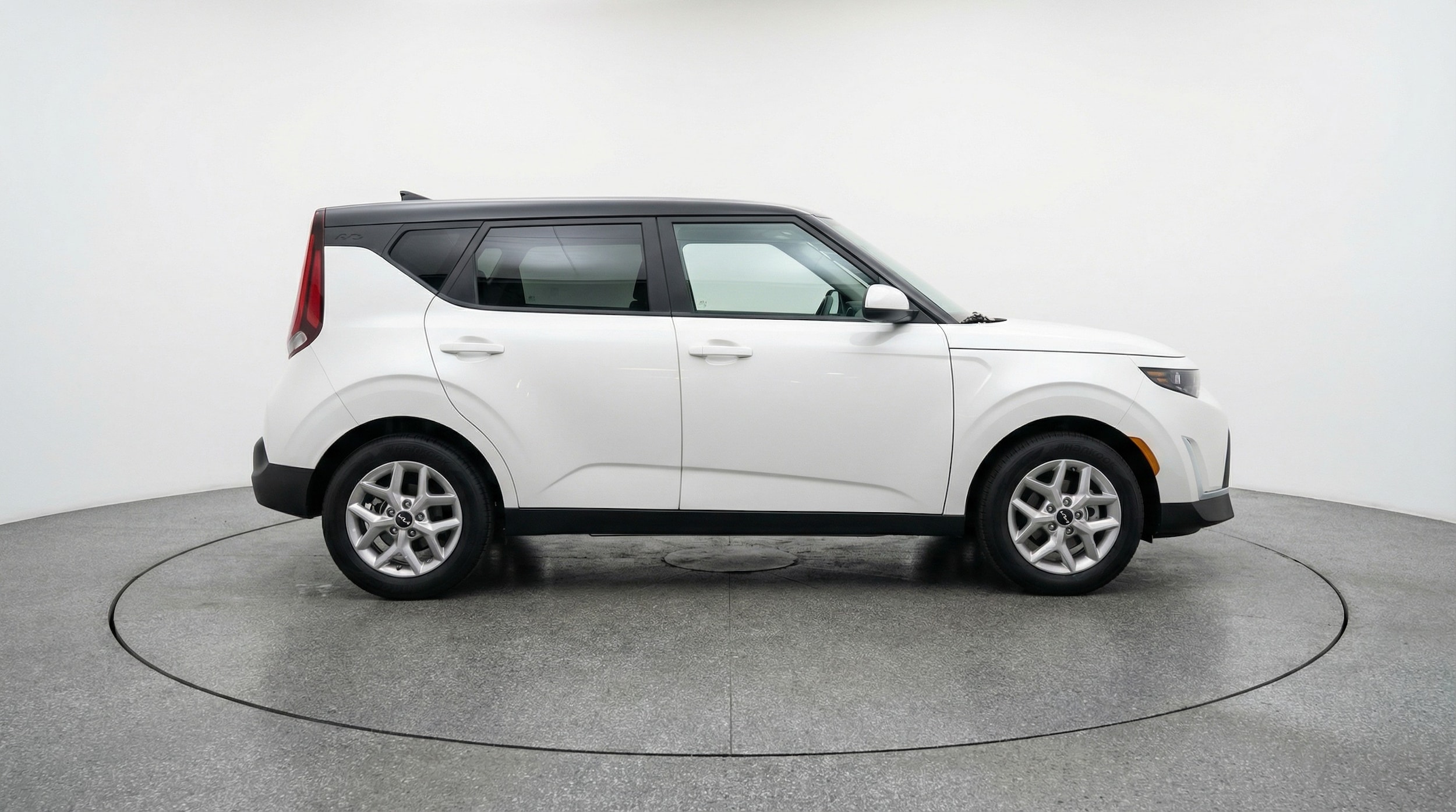 Thumbnail: 2025 Kia Soul - 8