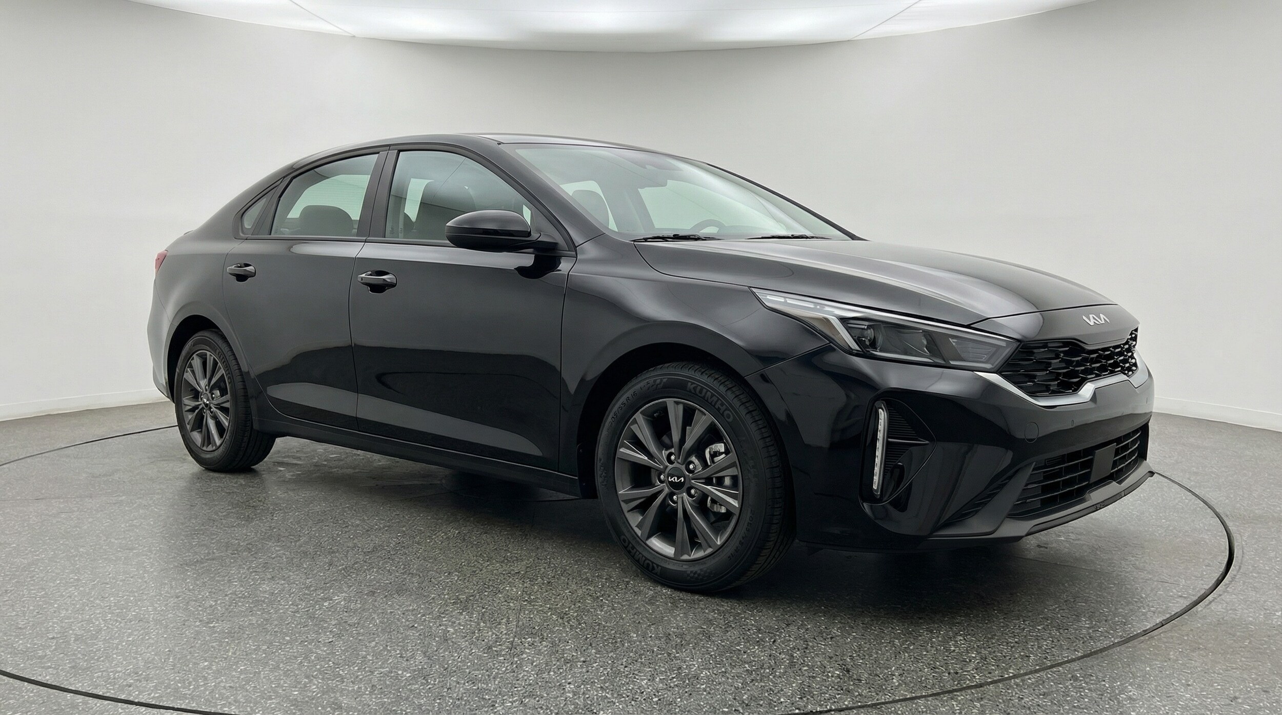 Thumbnail: 2025 Kia K4 - 1