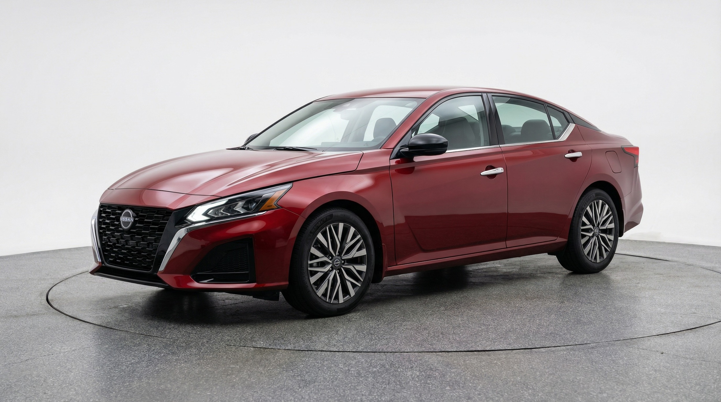 Thumbnail: 2025 Nissan Altima - 3