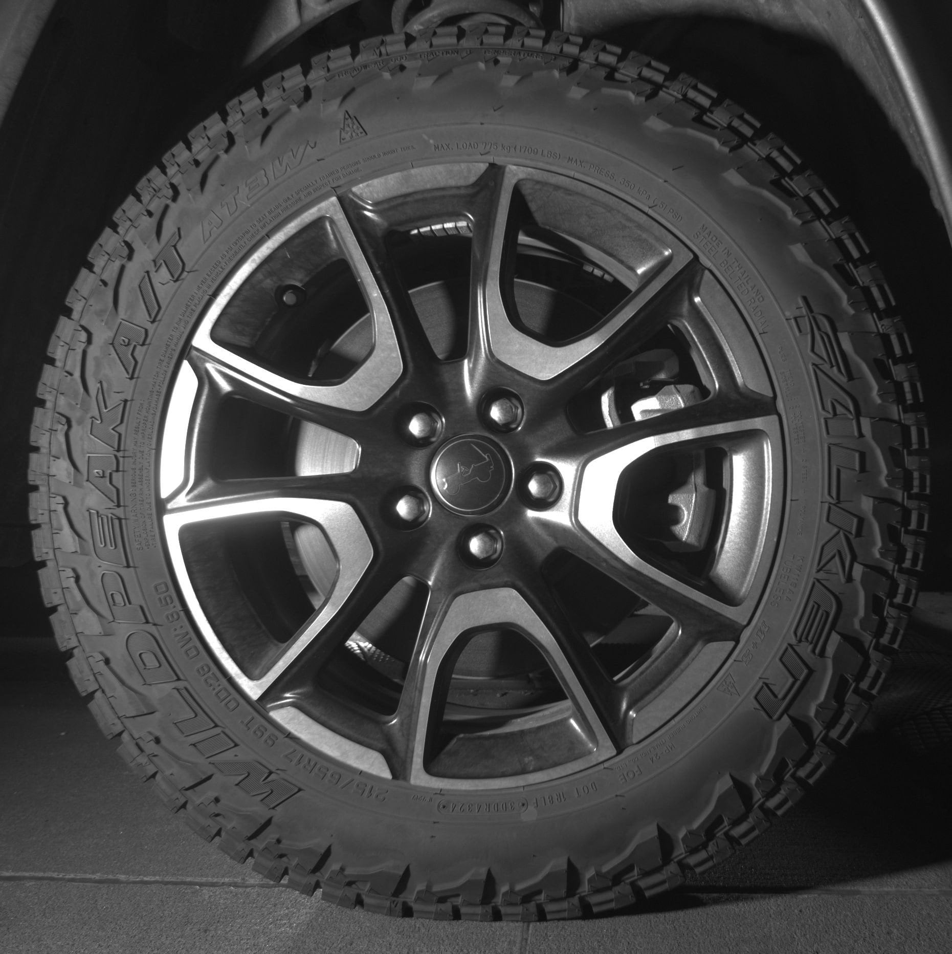 2025 Jeep Compass Trailhawk - Photo 13