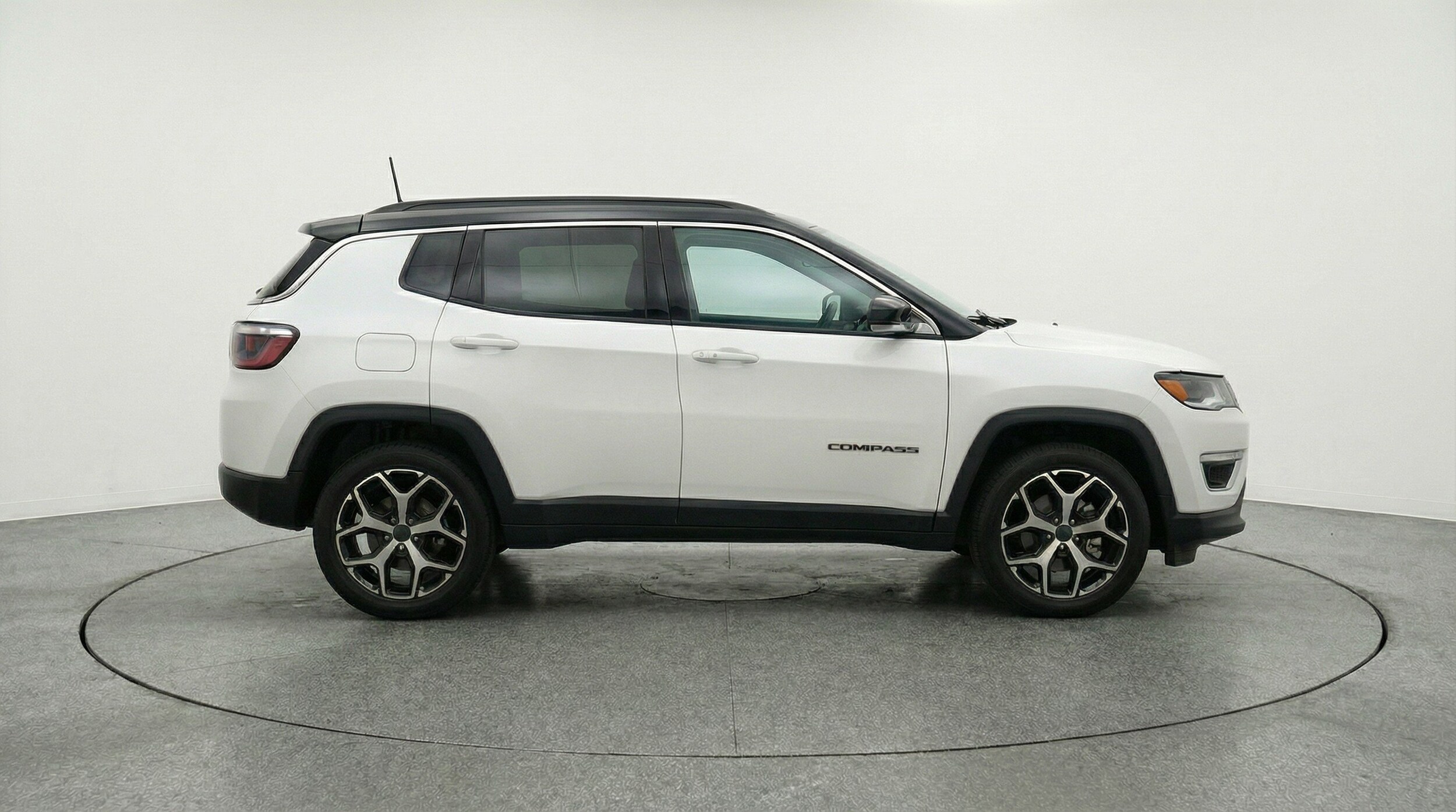 Thumbnail: 2025 Jeep Compass - 11