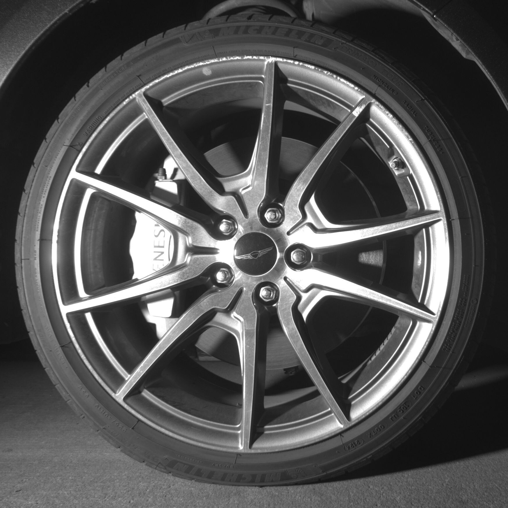 Thumbnail: 2025 Genesis G70 - 10