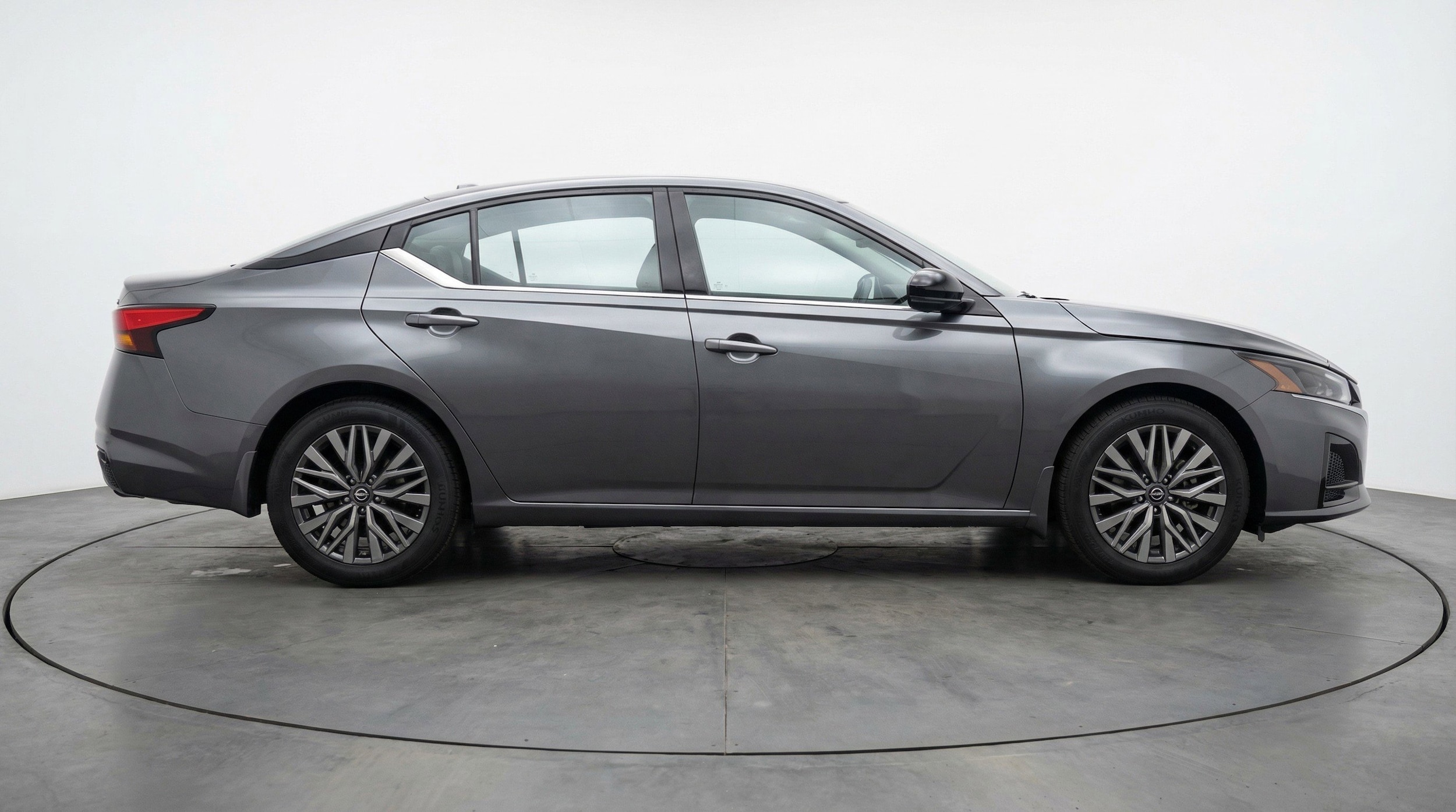 Thumbnail: 2025 Nissan Altima - 11