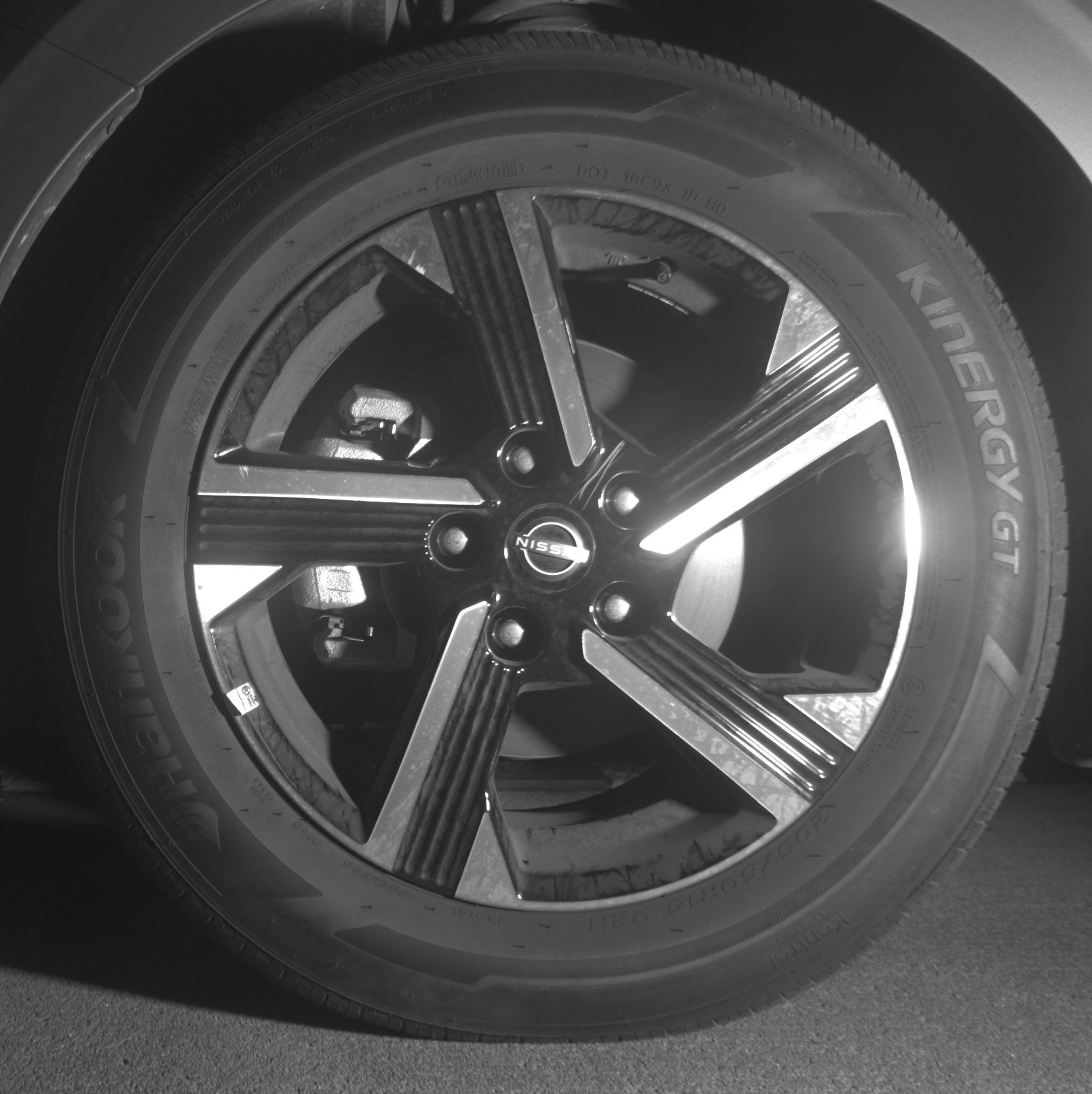 Thumbnail: 2025 Nissan Sentra - 9