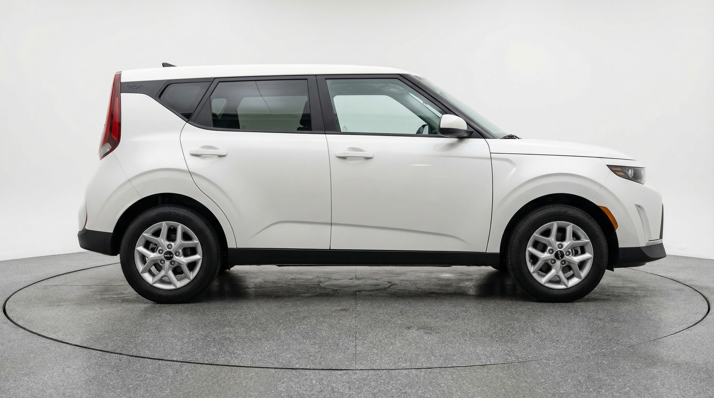 Thumbnail: 2025 Kia Soul - 8