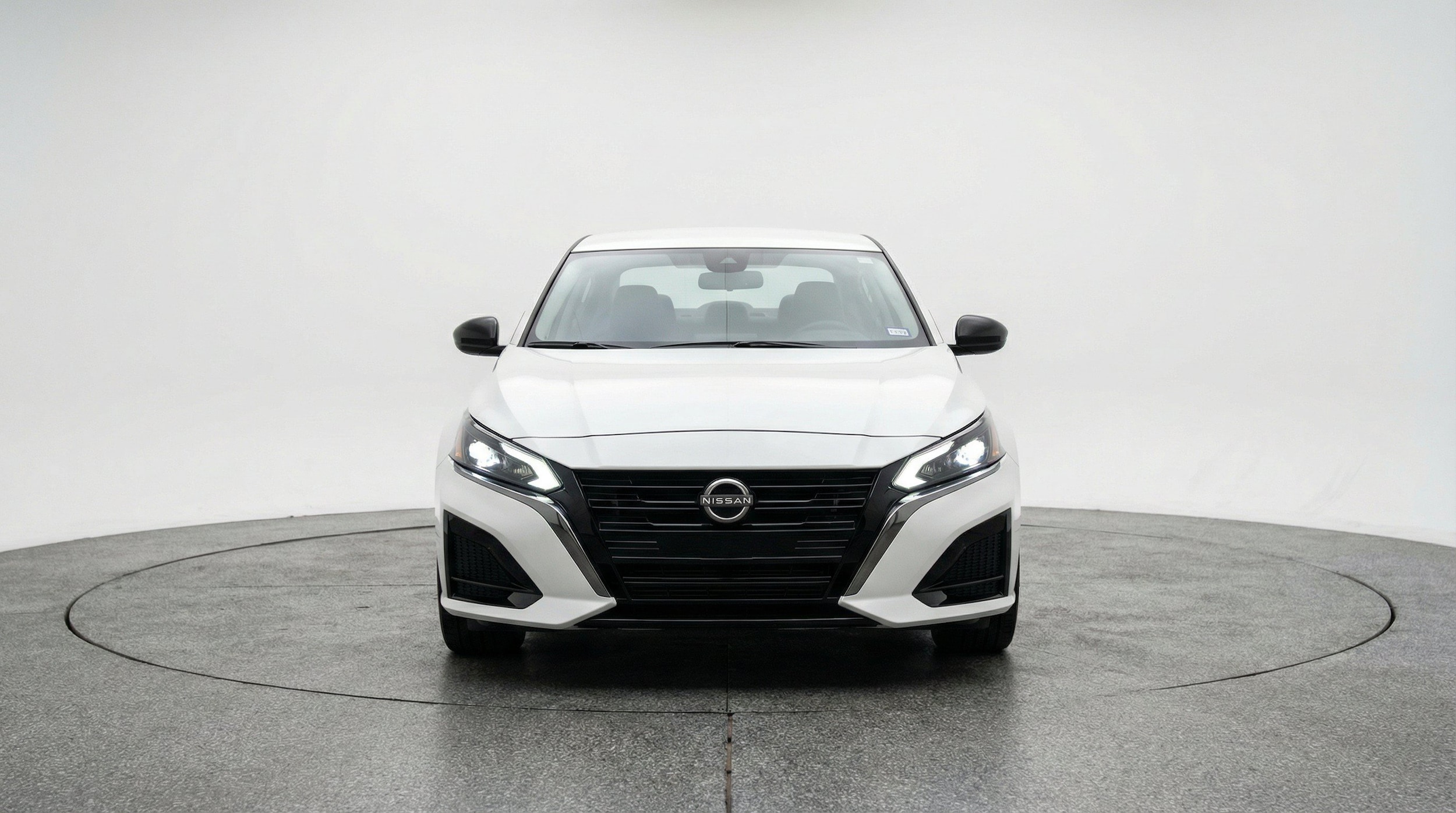 Thumbnail: 2025 Nissan Altima - 2