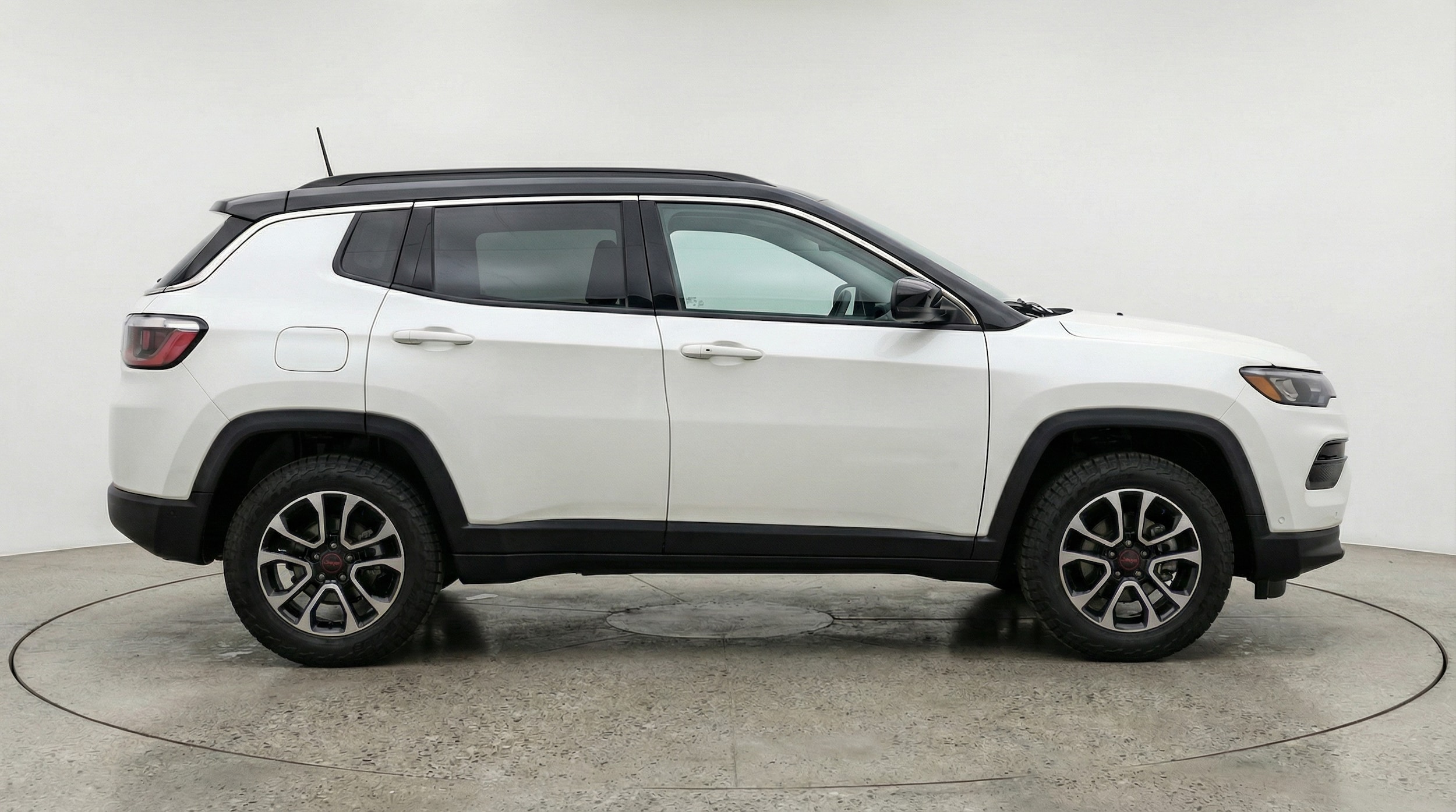 Thumbnail: 2025 Jeep Compass - 8