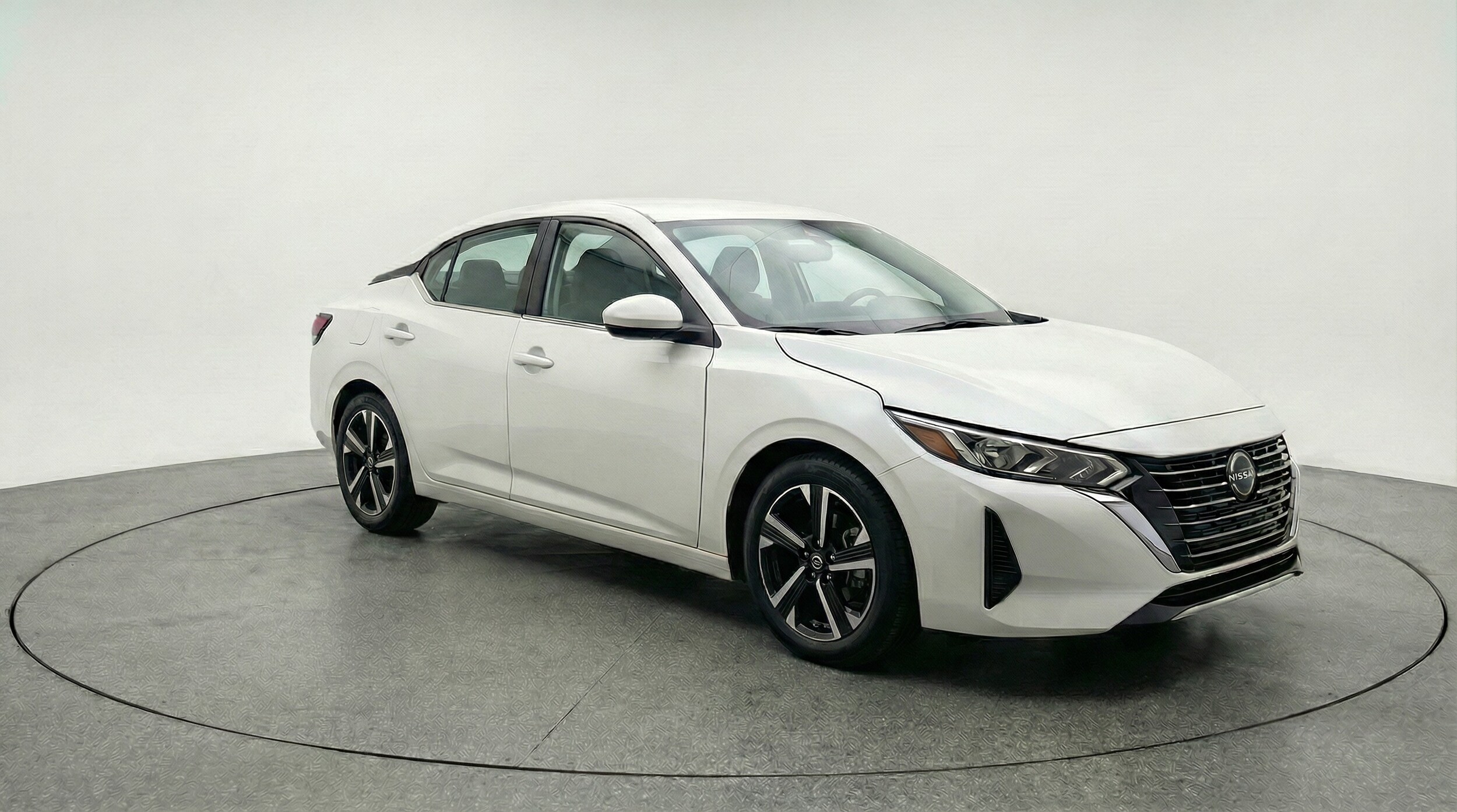 Thumbnail: 2025 Nissan Sentra - 1