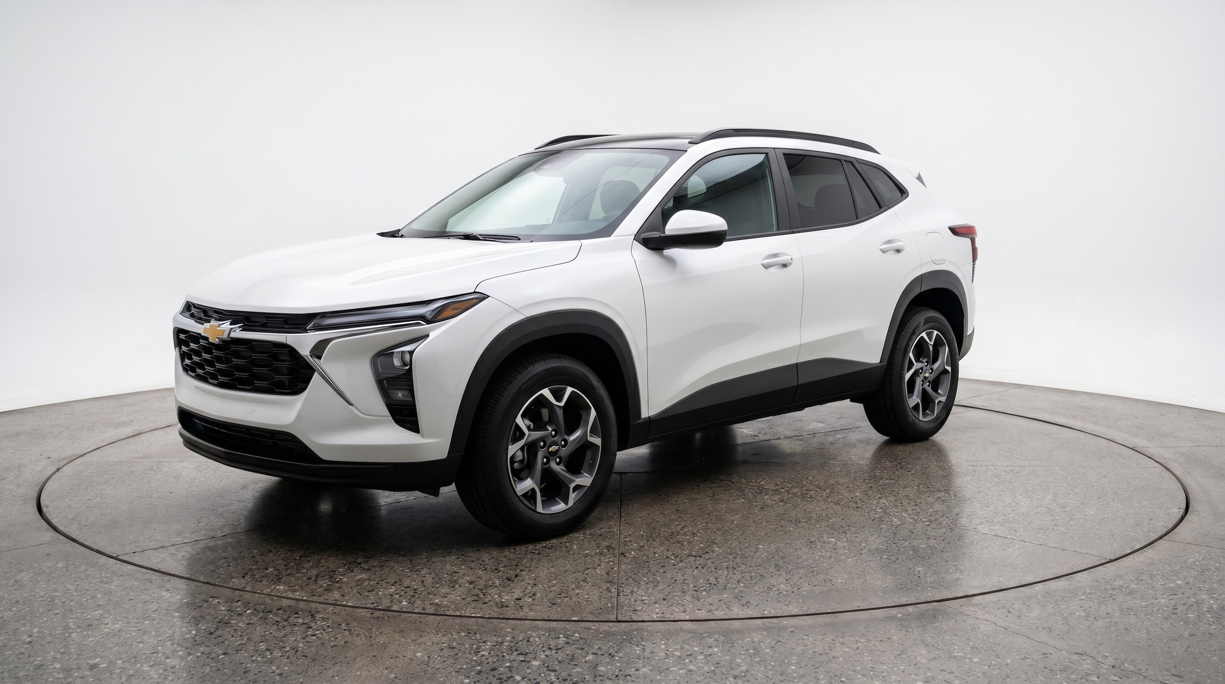 Thumbnail: 2025 Chevrolet Trax - 3